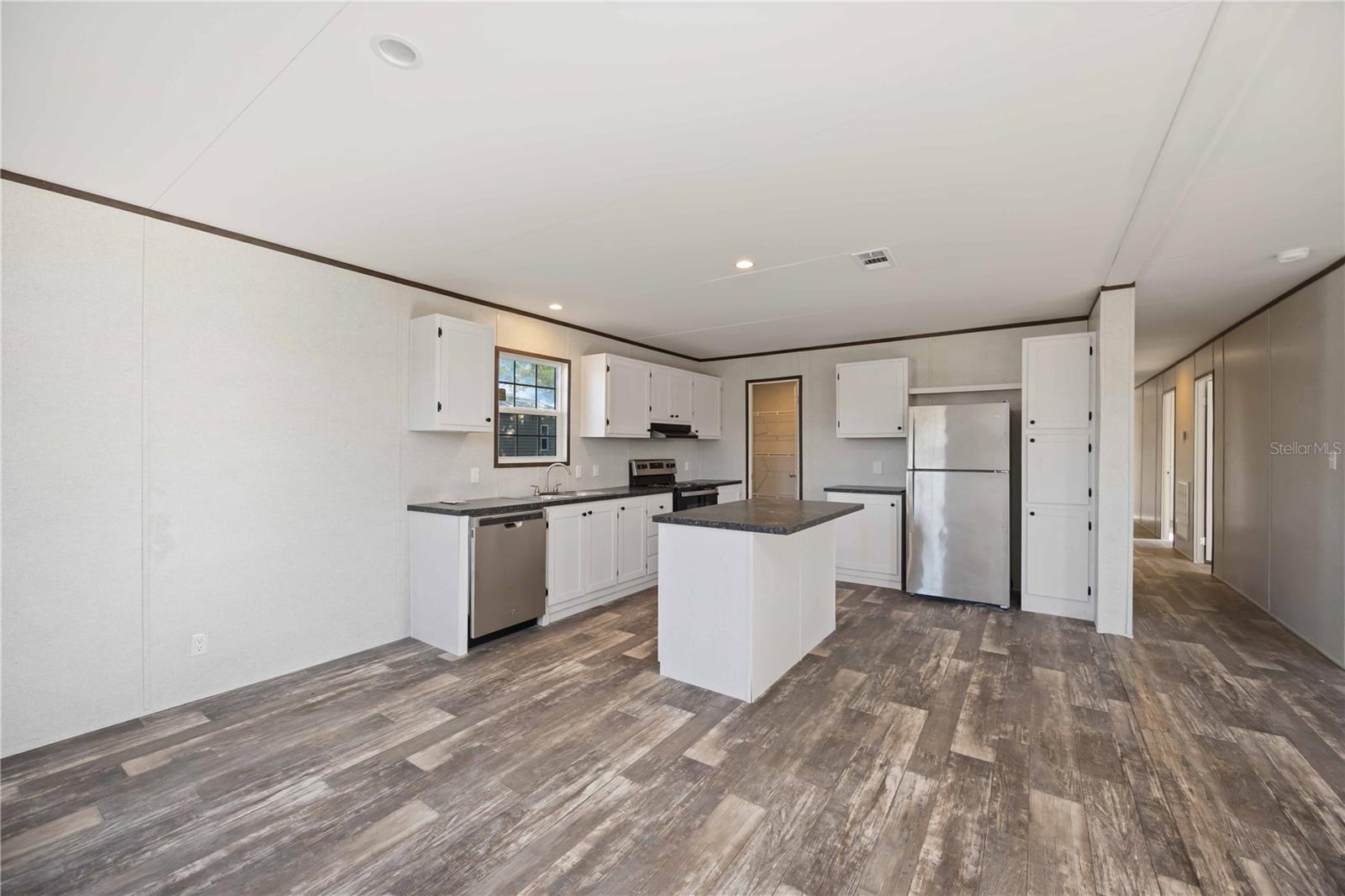 PINE ACRES - Residential