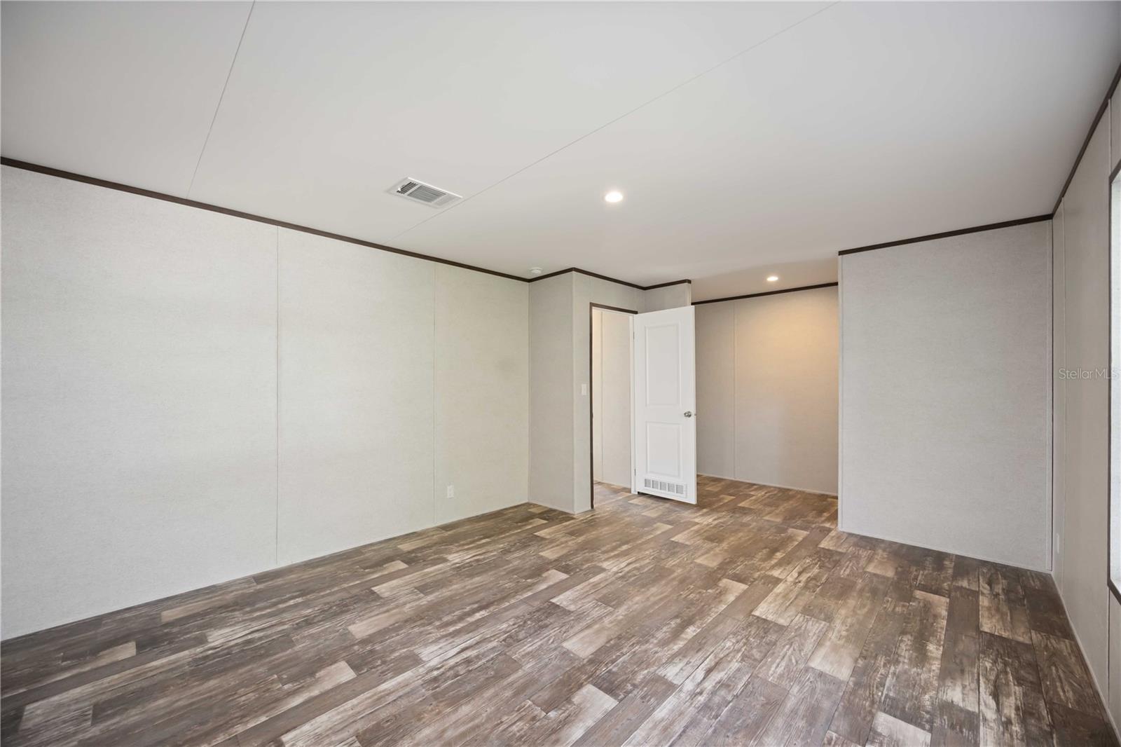 PINE ACRES - Residential