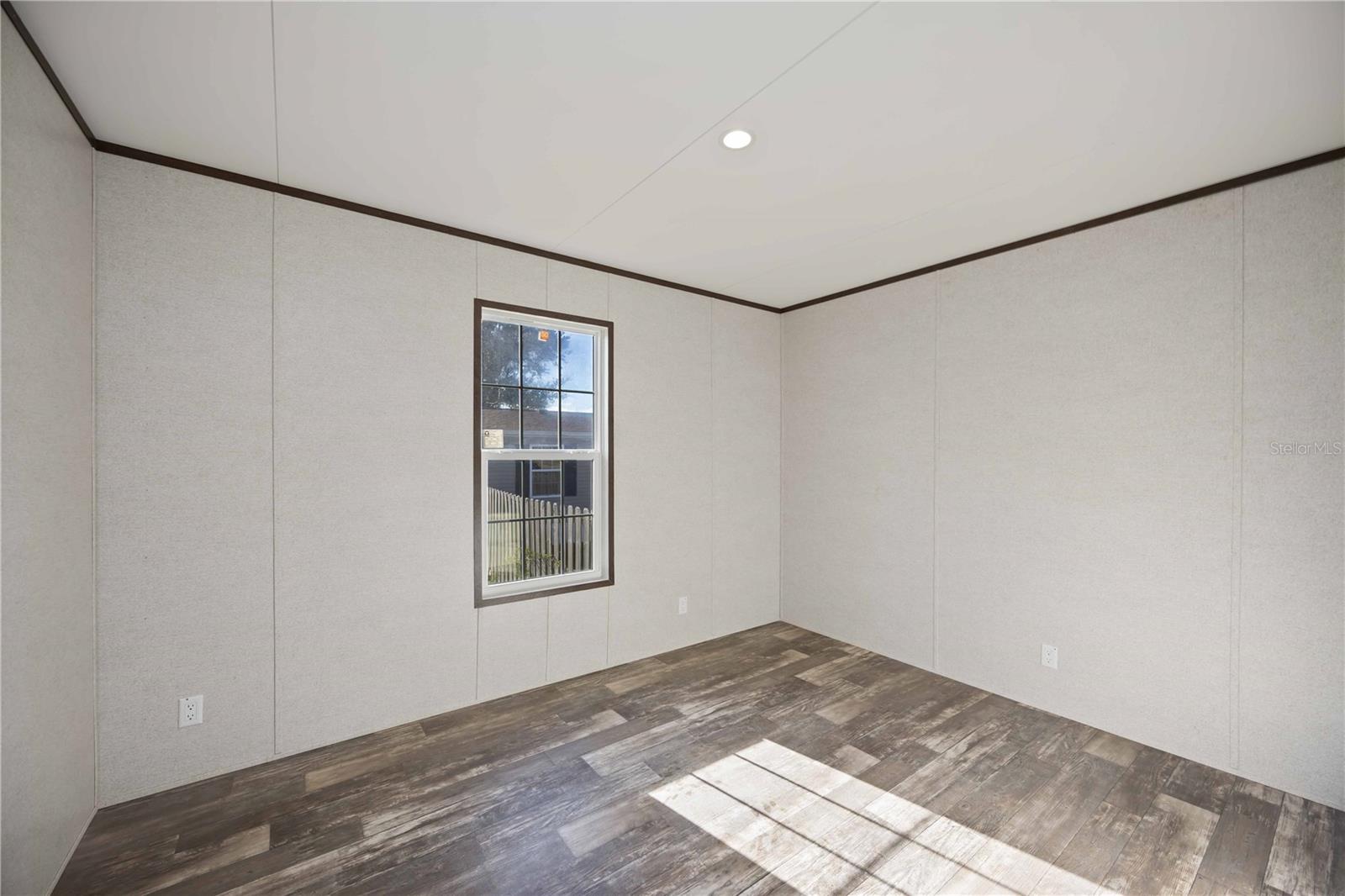 PINE ACRES - Residential