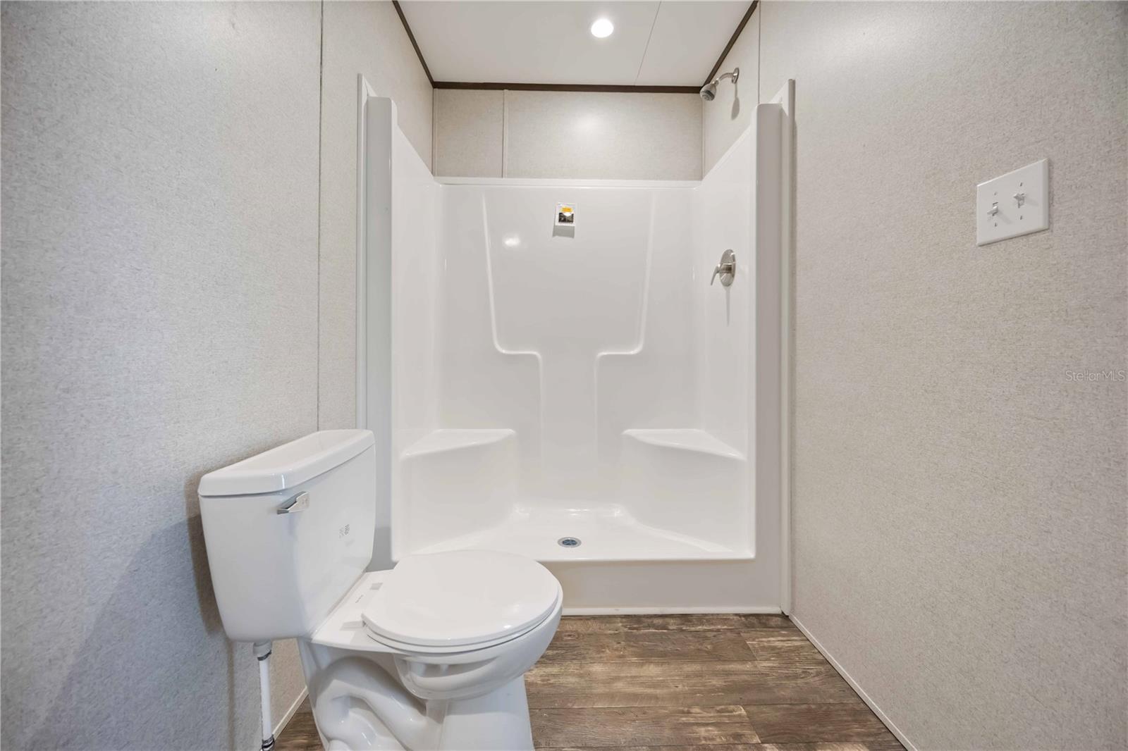 PINE ACRES - Residential