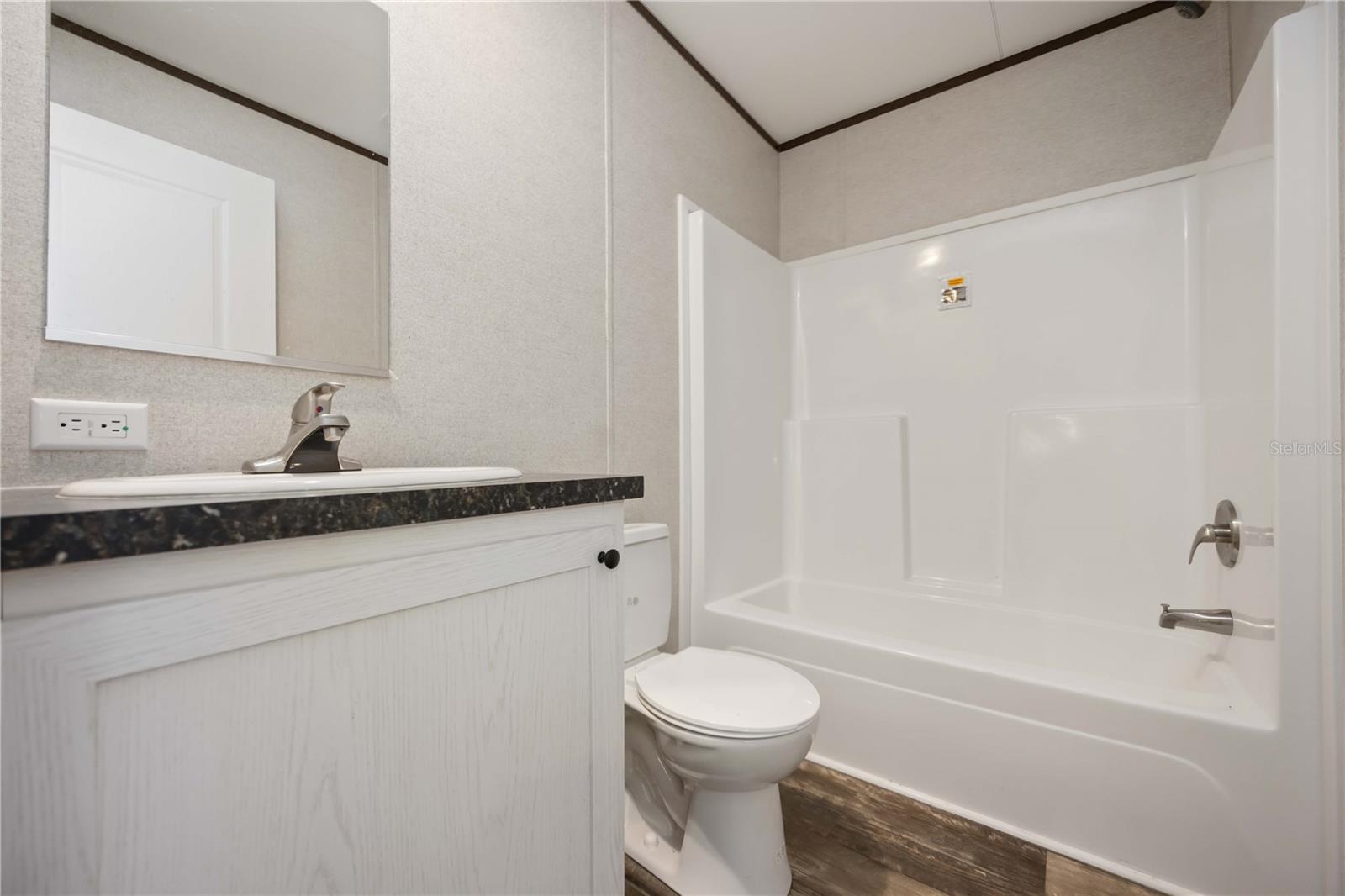 PINE ACRES - Residential