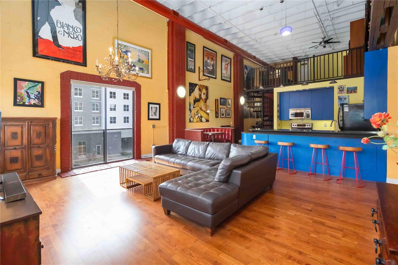 CHINA GLASS WAREHOUSE LOFTS CONDO - Residential Lease