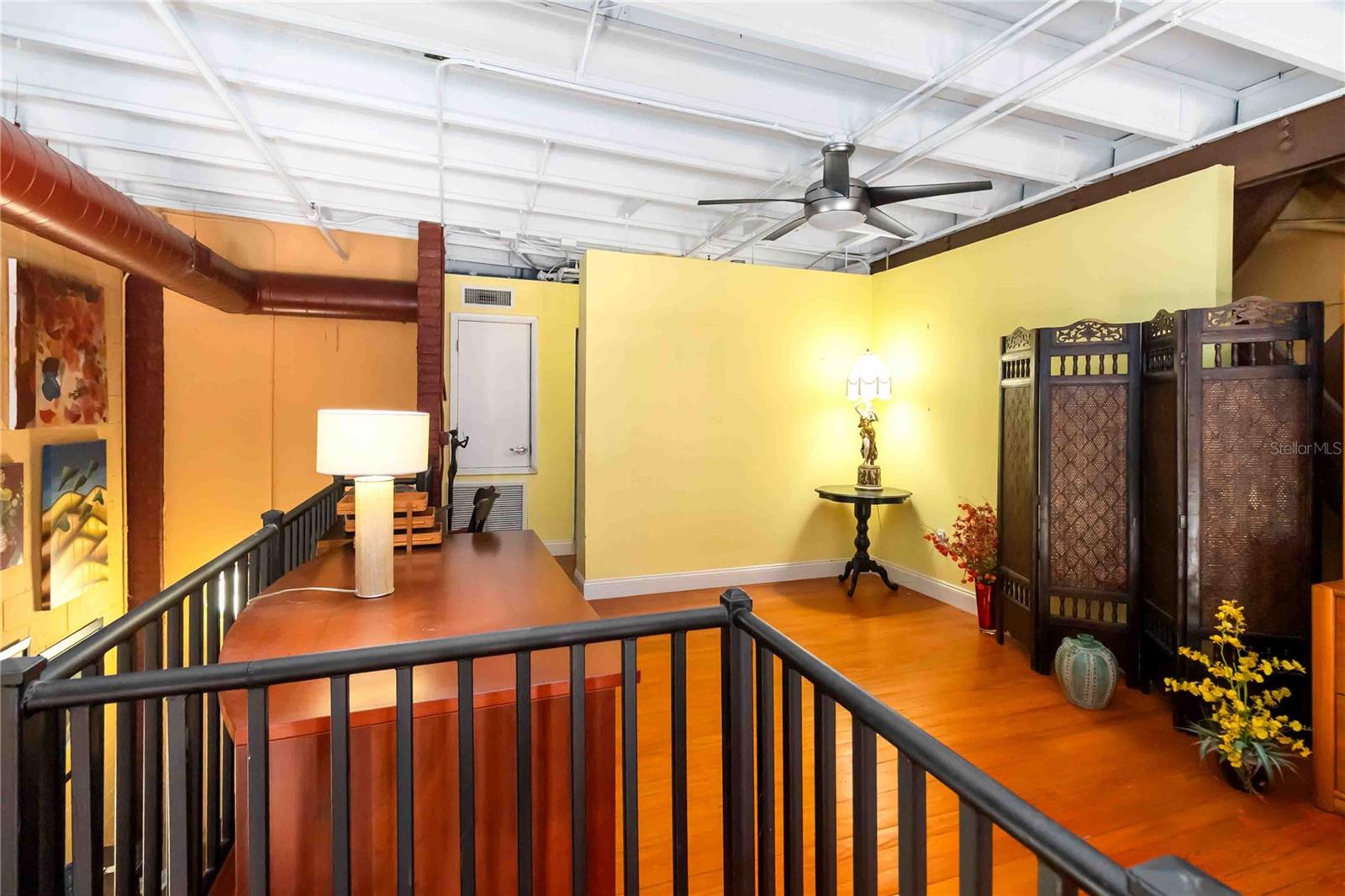 CHINA GLASS WAREHOUSE LOFTS CONDO - Residential Lease