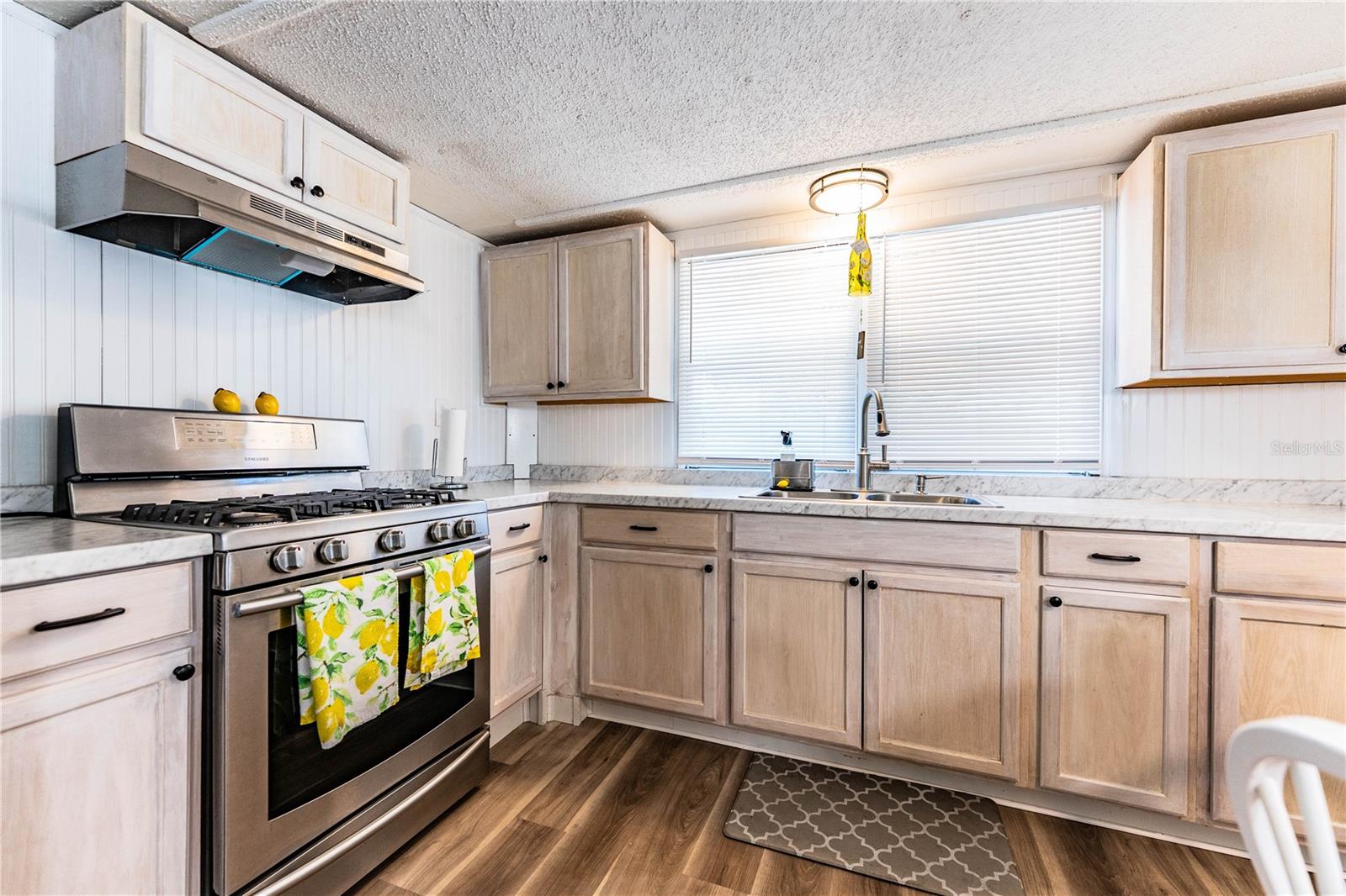 SKYVIEW ESTATES - Residential