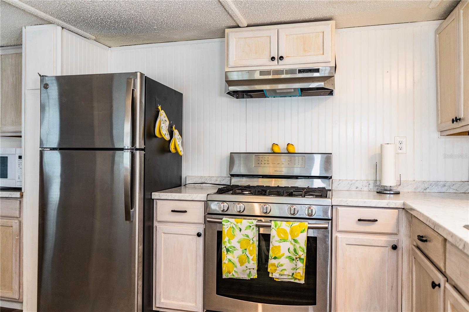 SKYVIEW ESTATES - Residential