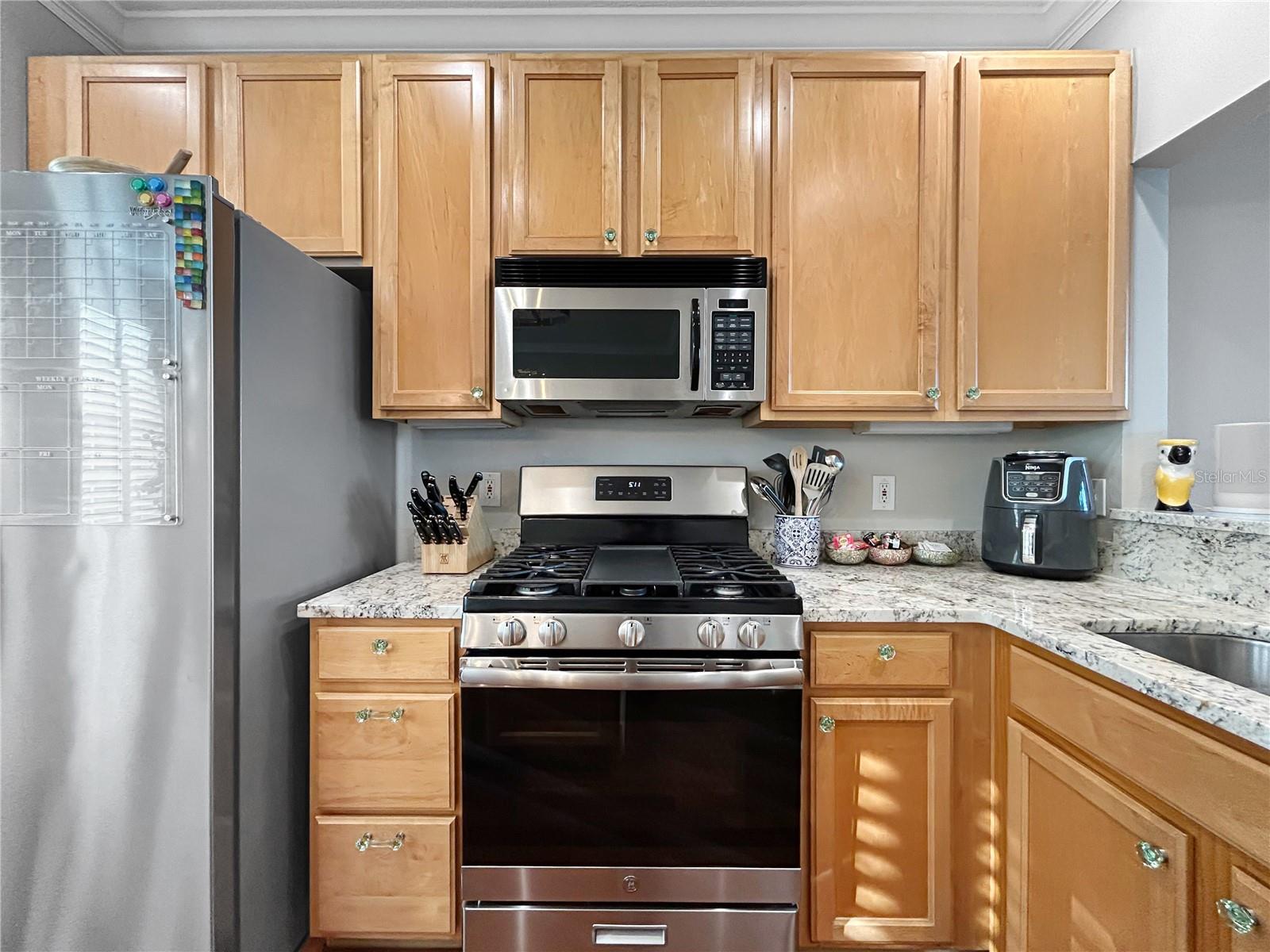HARBOURSIDE AT HARBOUR ISLAND - Residential Lease