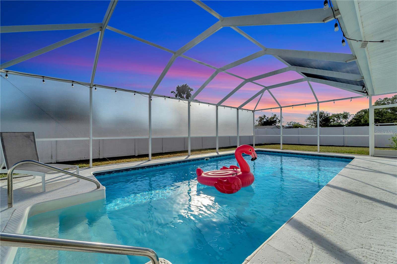 912 PONDEROSA PINE LANE