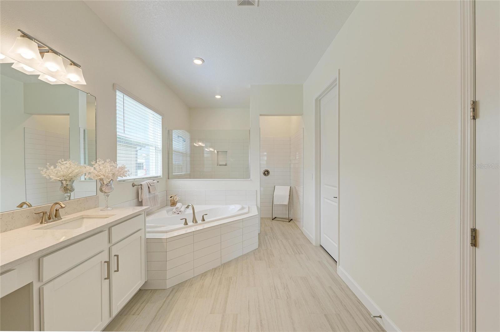 PROSPERITY LAKES PH I SUBPH IA - Residential