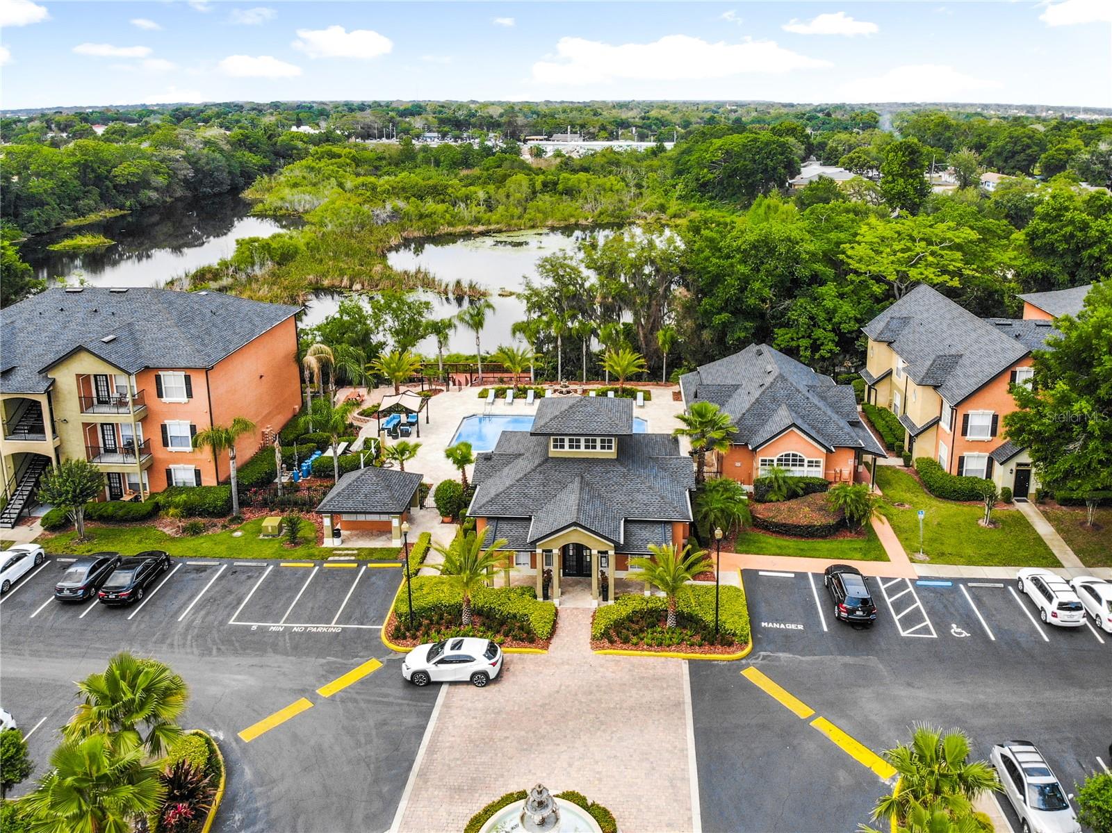 FOUNTAINS/METRO WEST - Residential Lease