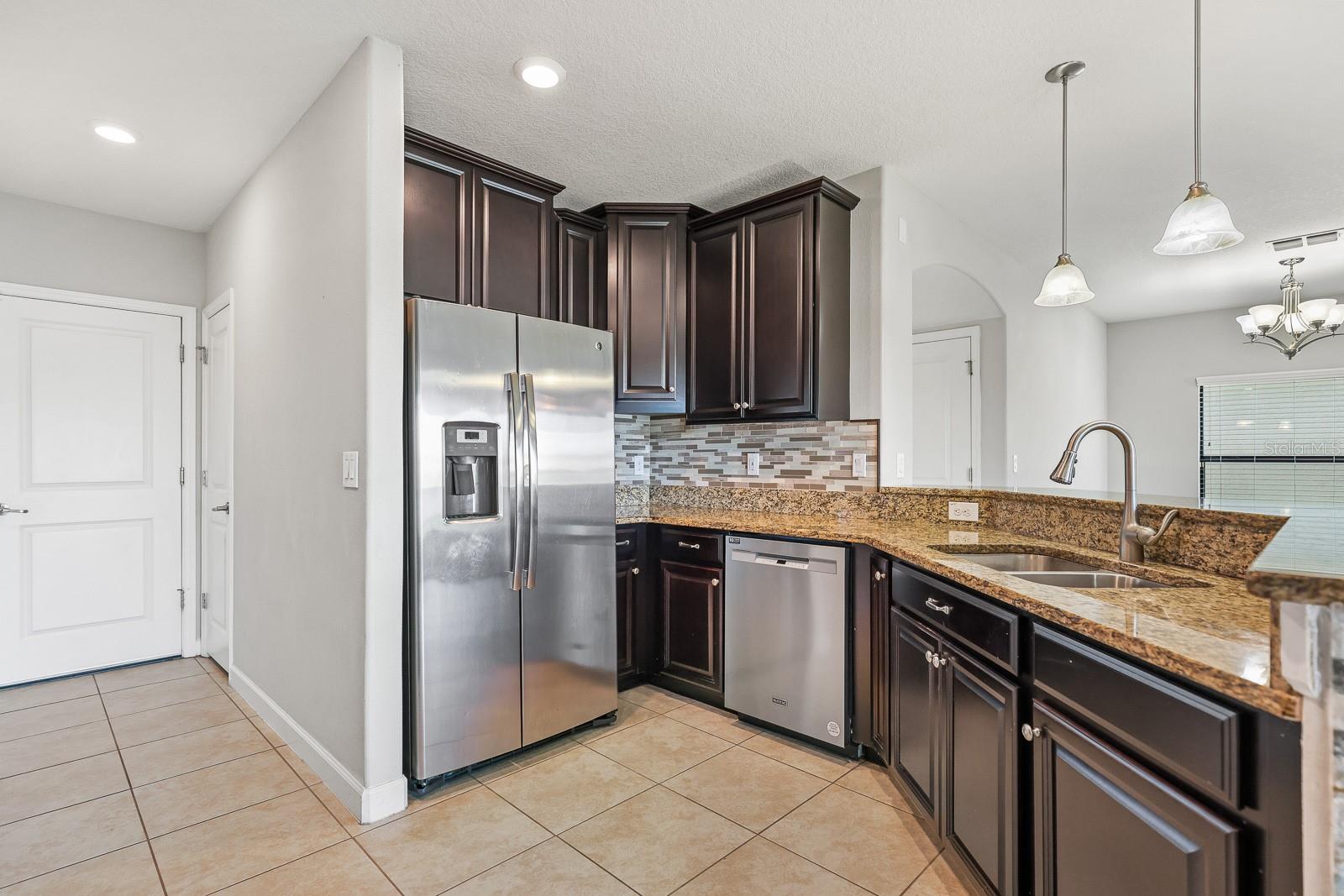 BELMONT PH 1C-1 PT REP - Residential Lease