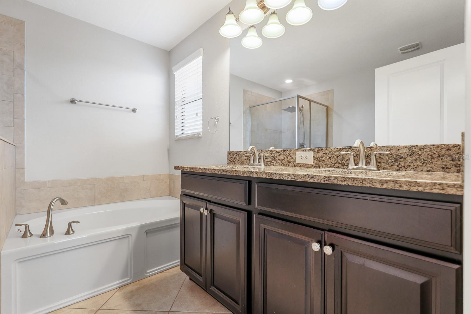 BELMONT PH 1C-1 PT REP - Residential Lease