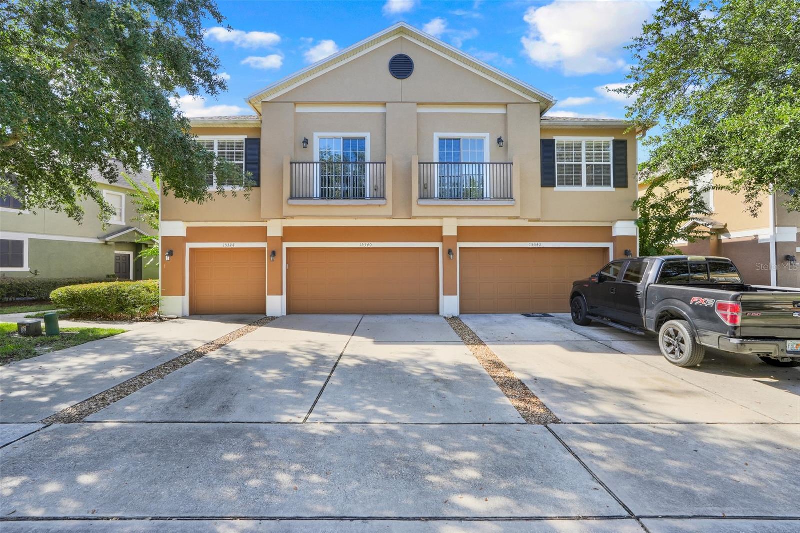 Remodeled with Upgrades – Move-In Ready! Zoned for A Rated Schools!
Welcome to your sophisticated retreat in the sought-after gated community of Tucker Oaks. This beautifully remodeled 2-bedroom, 2-bathroom condo blends modern style, everyday comfort, and truly maintenance-free living perfect for today’s busy lifestyle.
Step inside to a freshly updated interior featuring a bright open-concept layout filled with natural light. The inviting living and dining areas flow seamlessly into a modern kitchen with quartz countertops, solid wood cabinetry, and premium stainless steel appliances (2023) ideal for both cooking and entertaining.
Upstairs, new luxury vinyl plank flooring leads you to the spacious primary suite with soaring ceilings, abundant sunlight, a large walk-in closet, and a spa-inspired en-suite bath with dual sinks. The second bedroom and full bath offer flexibility for guests, family, or a stylish home office.
This home has been meticulously upgraded for peace of mind, including a brand-new HVAC system (2025), a new roof (2024), new kitchen appliances (2023), updated bathroom vanities, bright color paint on walls, on-trend lighting, and new ceiling fan. A newer washer and dryer are also included (2023)
As a resident, you’ll enjoy resort-style amenities, sparkling pool, playgrounds, basketball courts, dog park, walking trails, and picnic areas without the hassle of exterior maintenance.
Prime Location: Just minutes to Winter Garden Village, historic Downtown Winter Garden, the renowned Farmers Market, and with quick access to the Turnpike, 429, and W. Colonial Dr.
Whether you’re a first-time buyer, looking to downsize, or seeking a turnkey investment, this condo delivers style, comfort, and lasting value in one of Central Florida’s most desirable communities.
Schedule your private showing today, your fully updated Winter Garden home is ready!