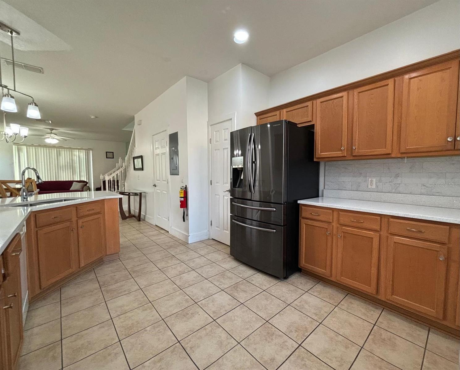5515 PARADISE CAY CIRCLE