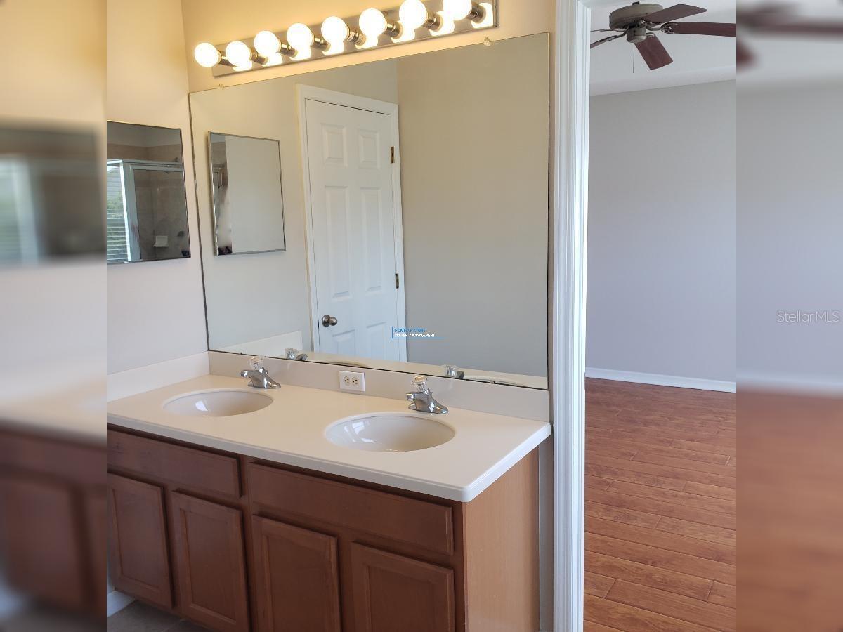 SAWGRASS VILLAGE - Residential Lease