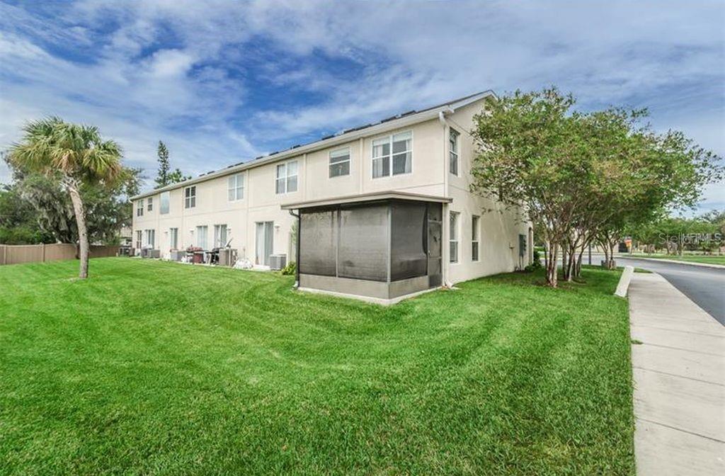 SAWGRASS VILLAGE - Residential Lease