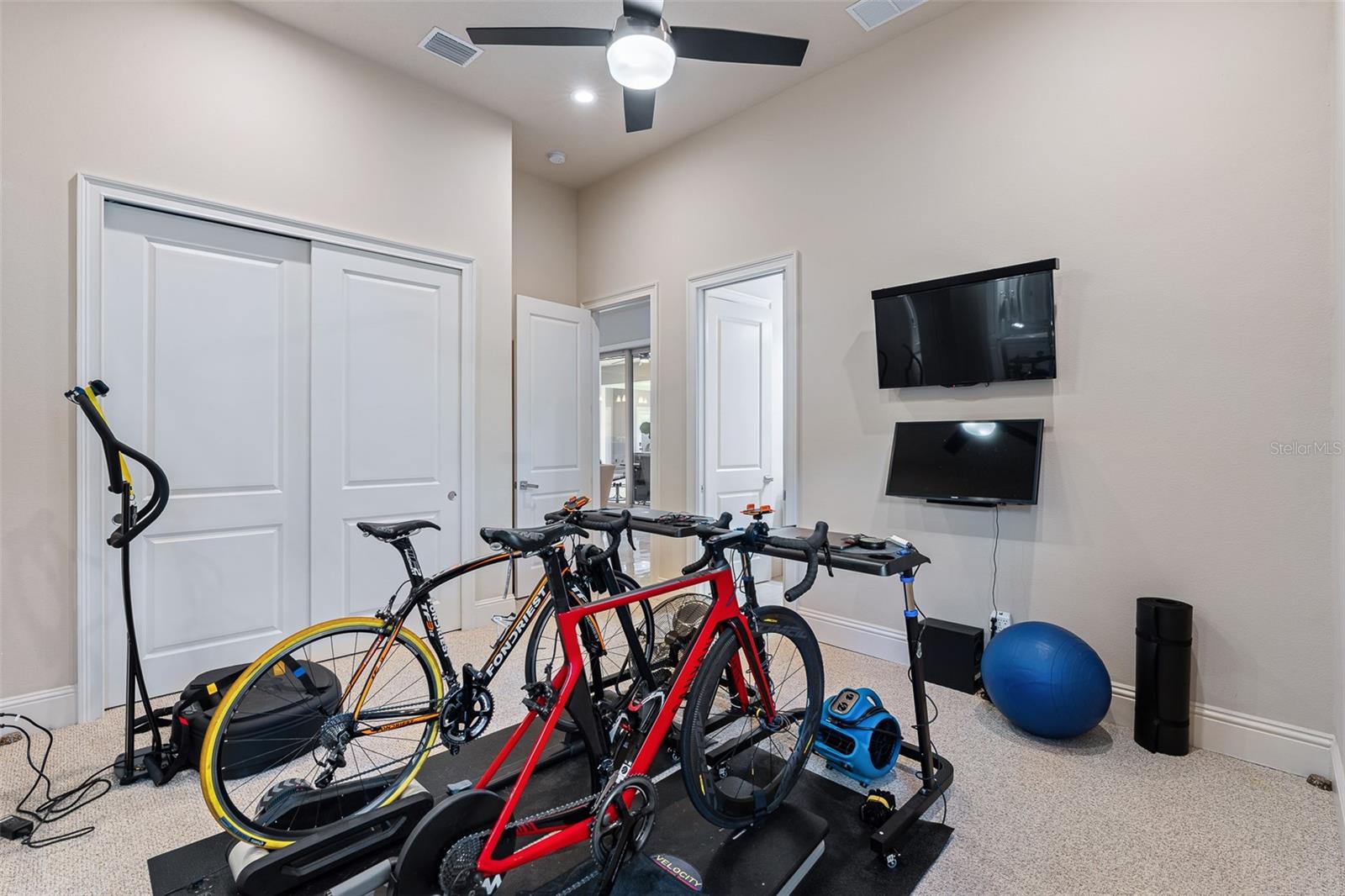 PLANTATION BAY PH 01A UNIT 01-6 - Residential