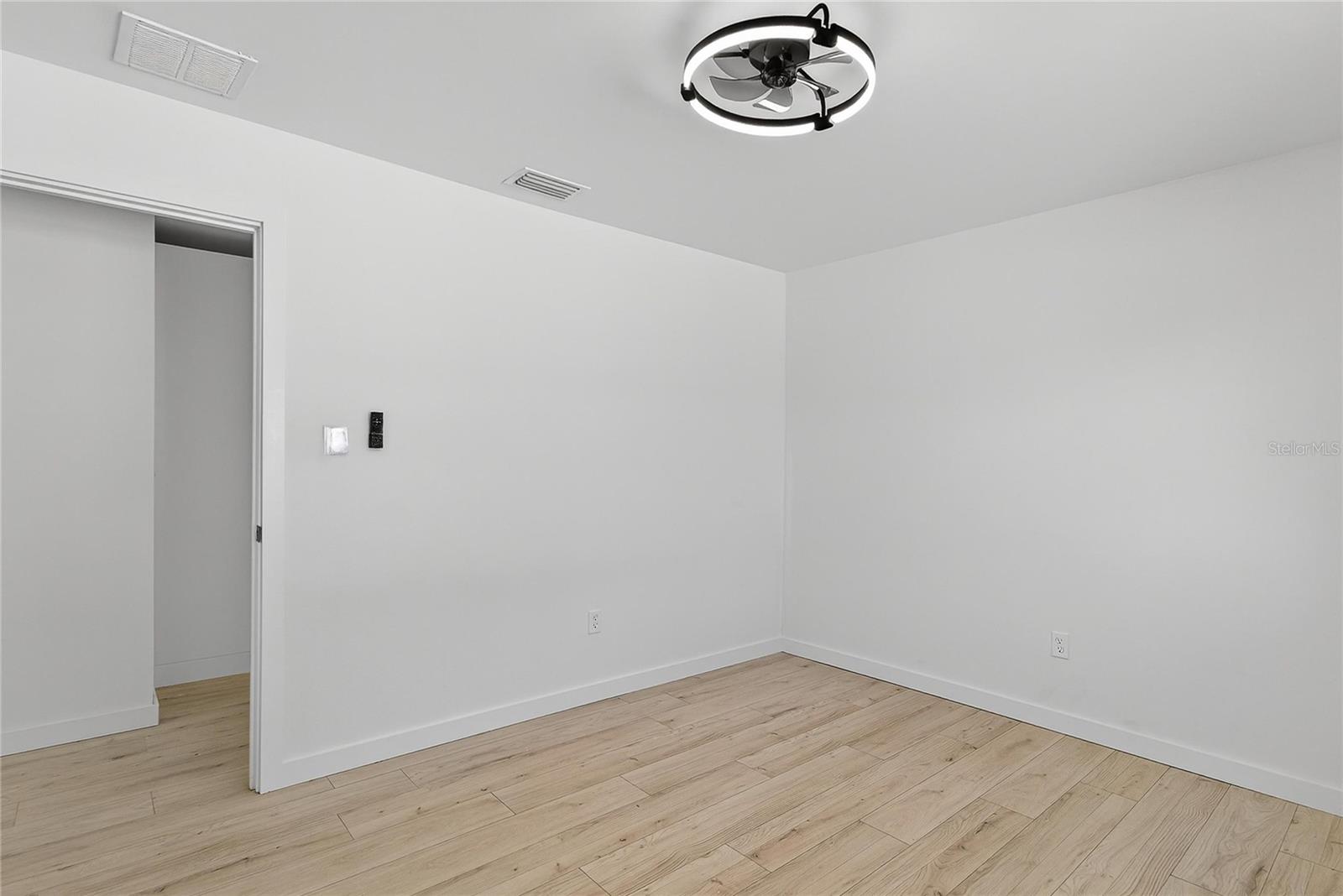 SHOREACRES CENTER - Residential