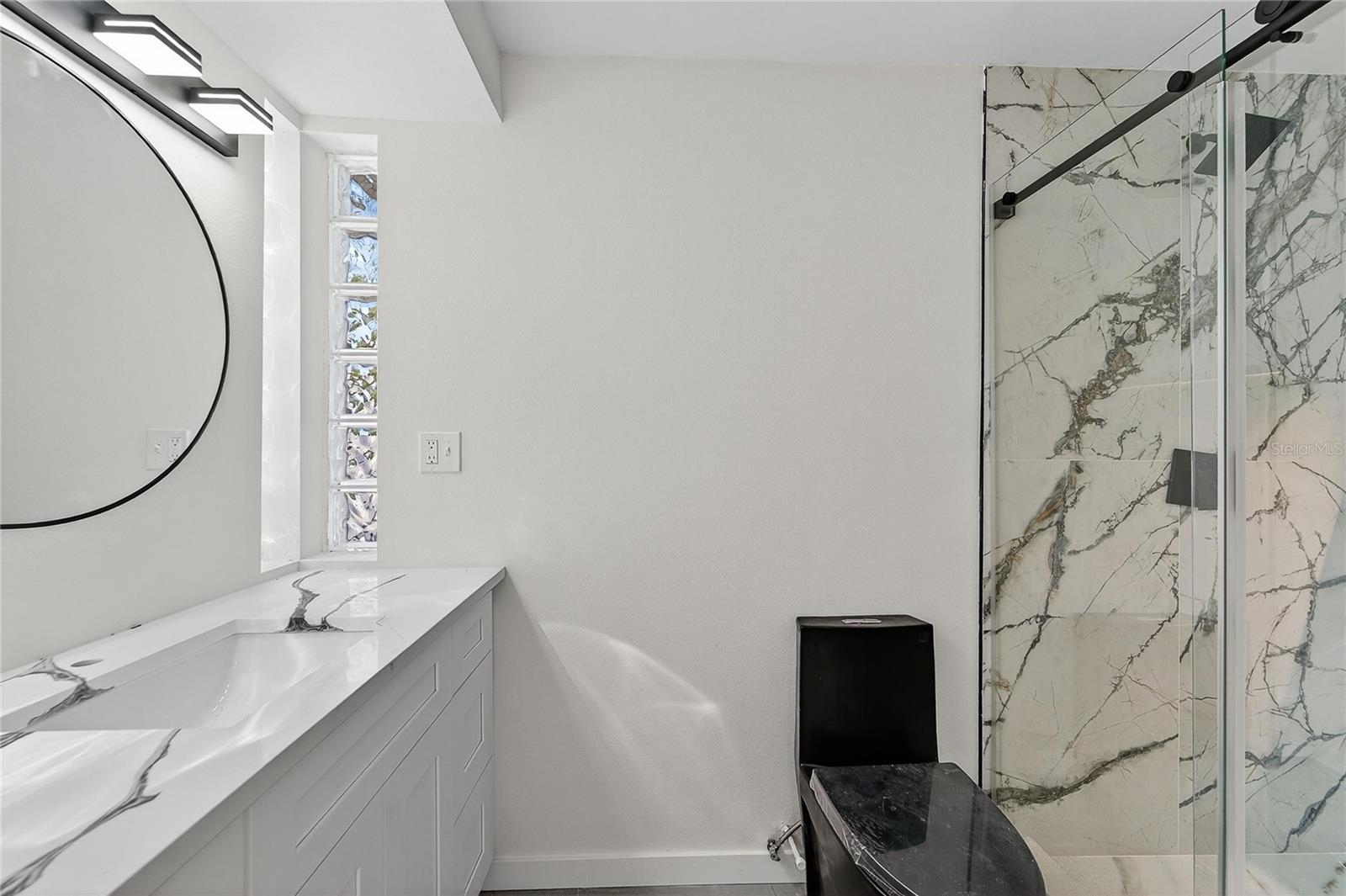 SHOREACRES CENTER - Residential