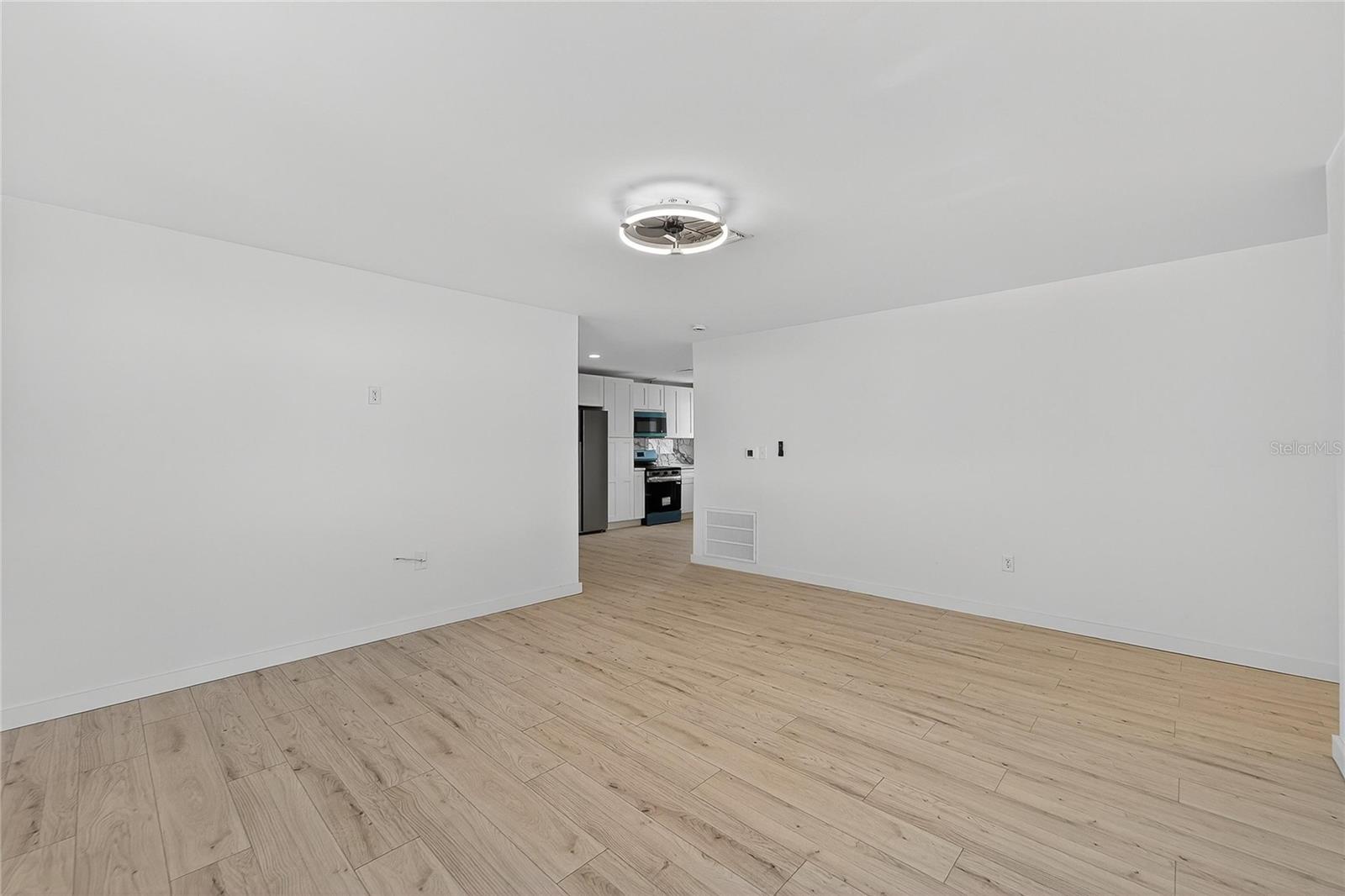 SHOREACRES CENTER - Residential