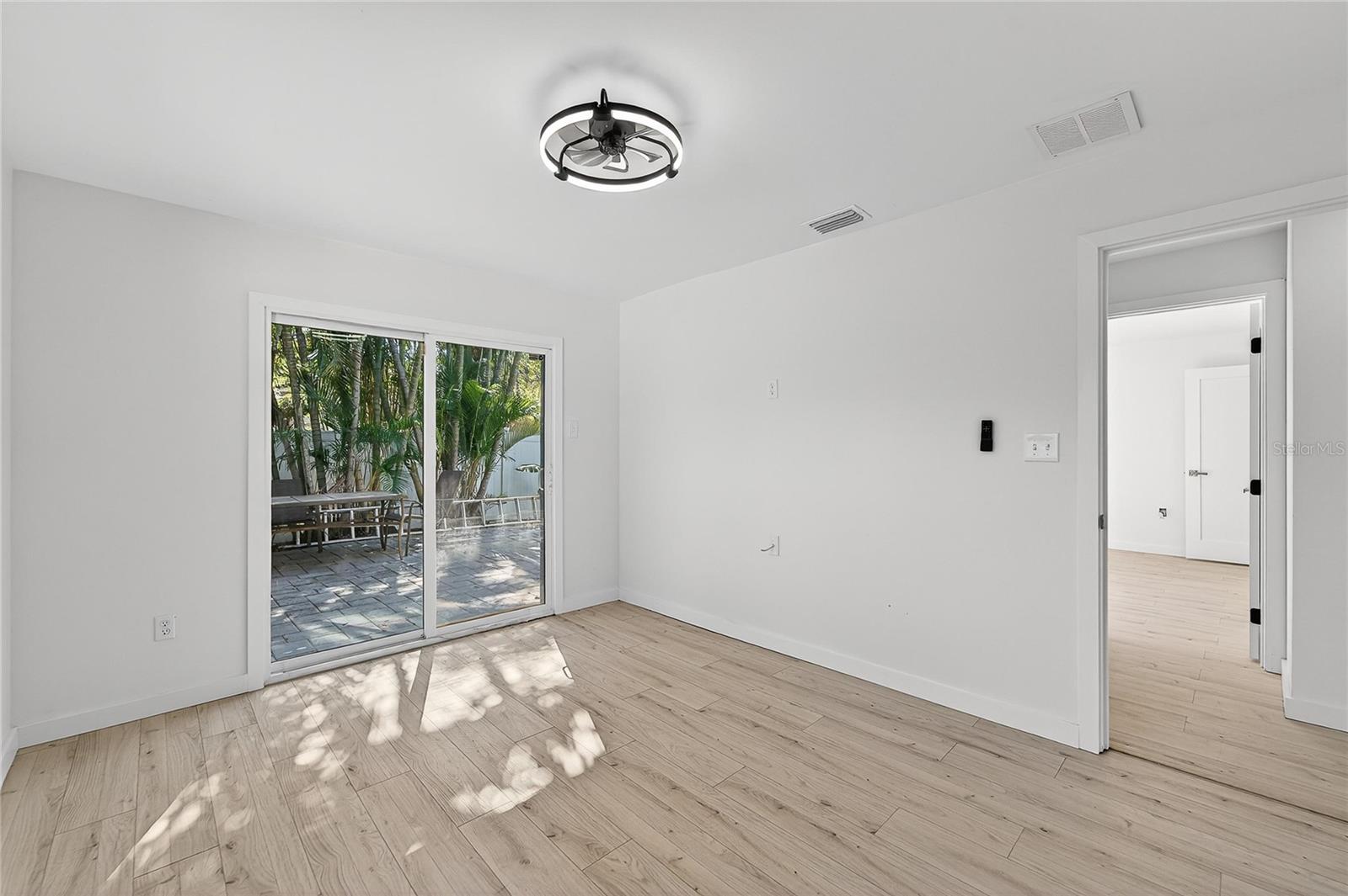 SHOREACRES CENTER - Residential