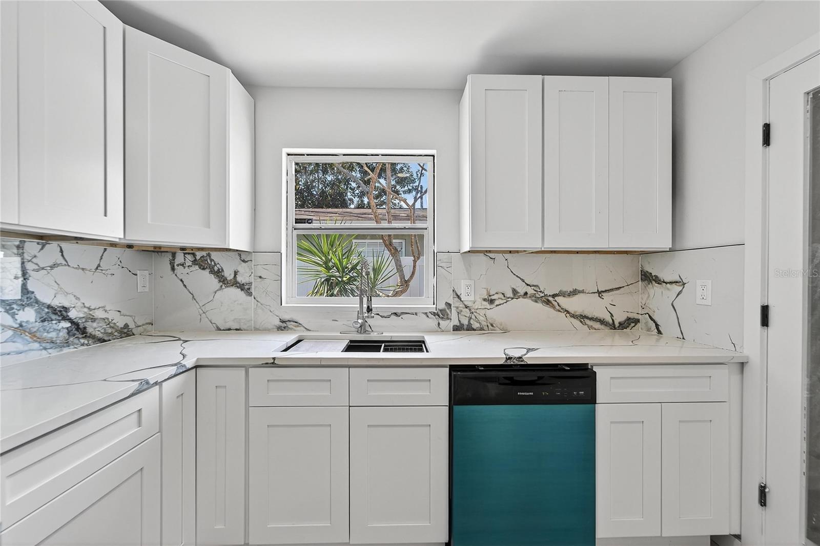 SHOREACRES CENTER - Residential