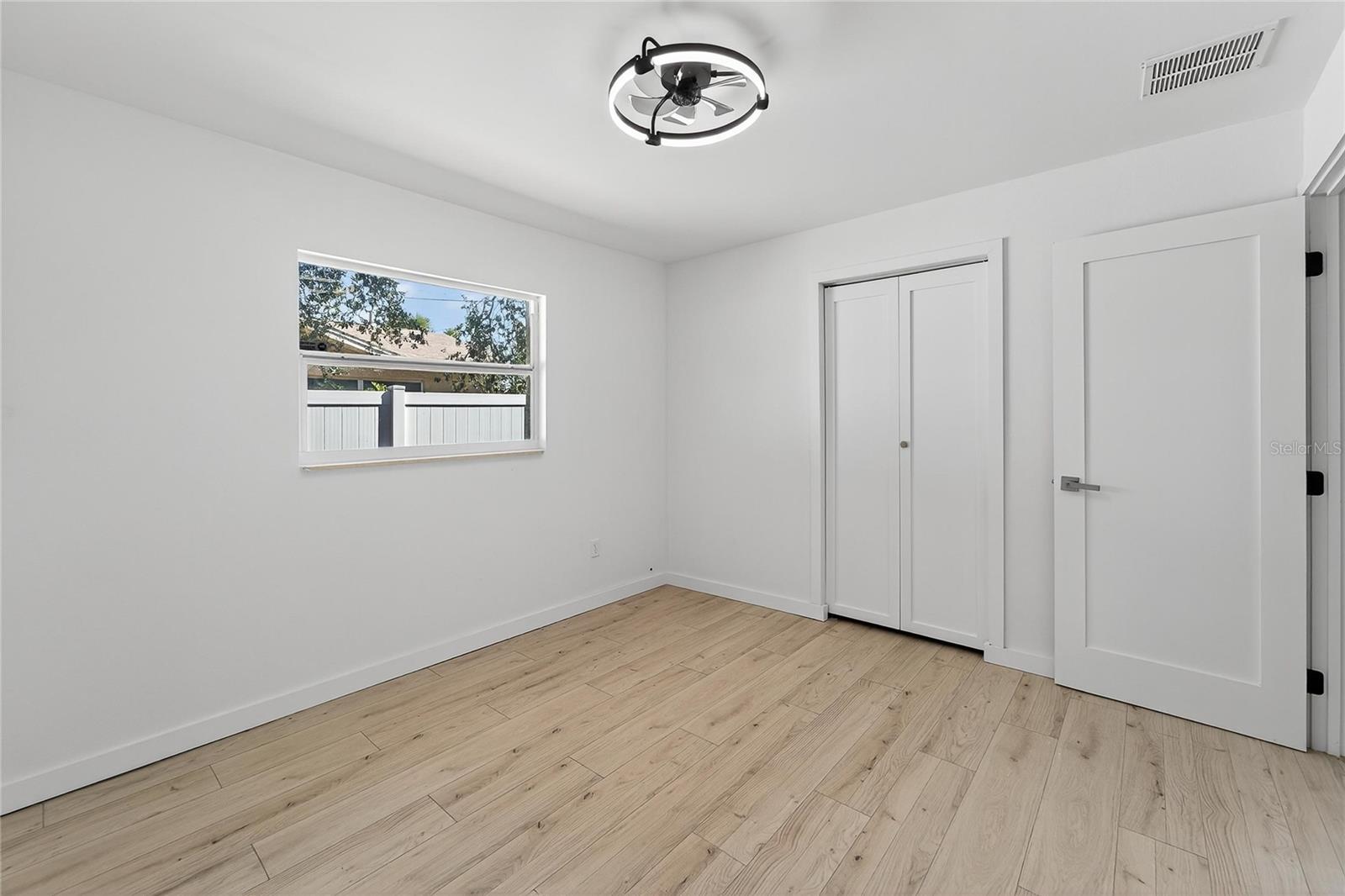 SHOREACRES CENTER - Residential