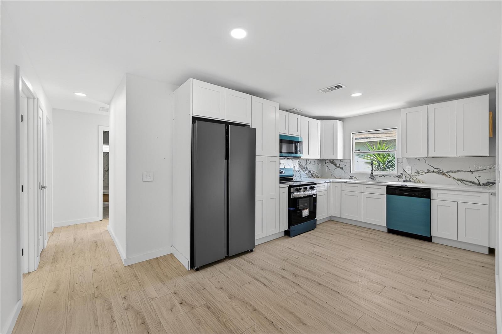 SHOREACRES CENTER - Residential