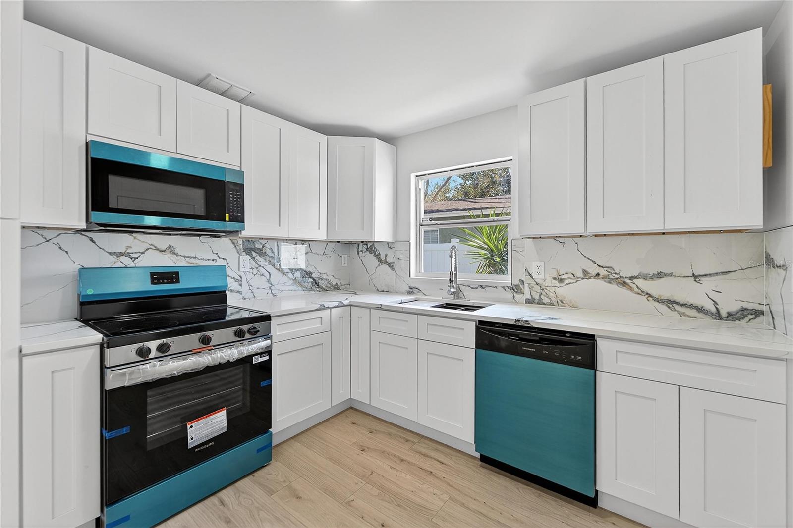 SHOREACRES CENTER - Residential