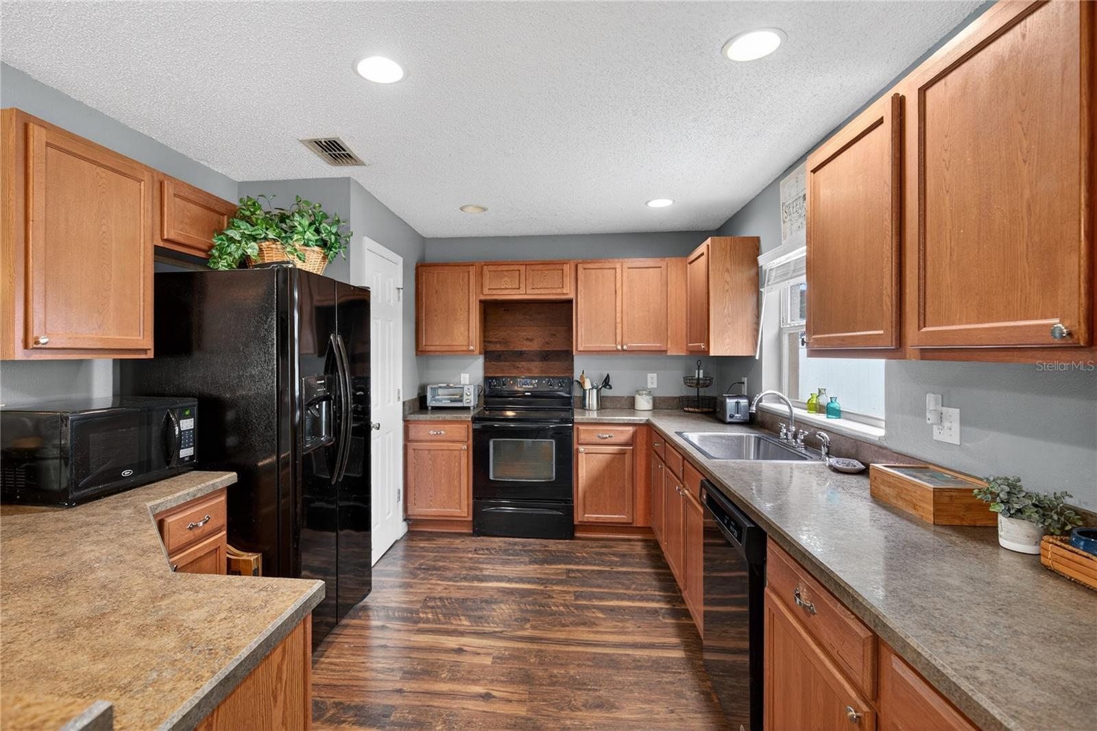 MOUNT DORA LANCASTER AT LOCH LEVEN PH 01 - Residential