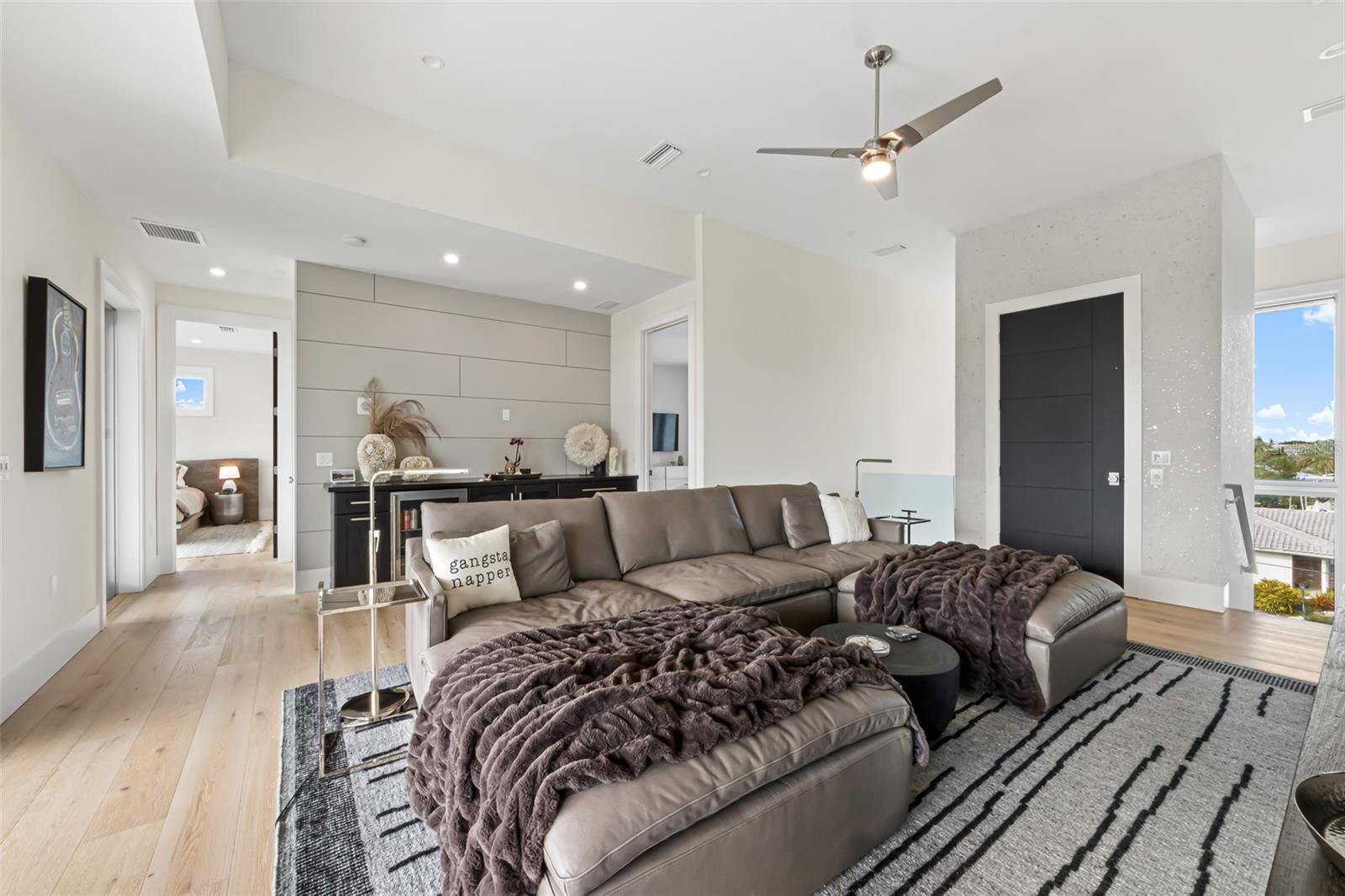 HOLMES BEACH 34TH UNIT REP - Residential