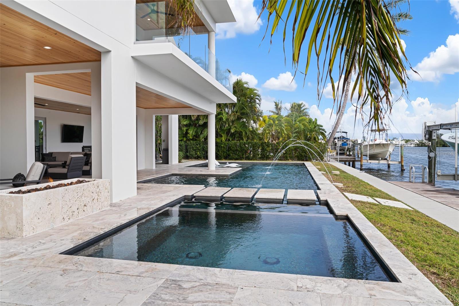 HOLMES BEACH 34TH UNIT REP - Residential