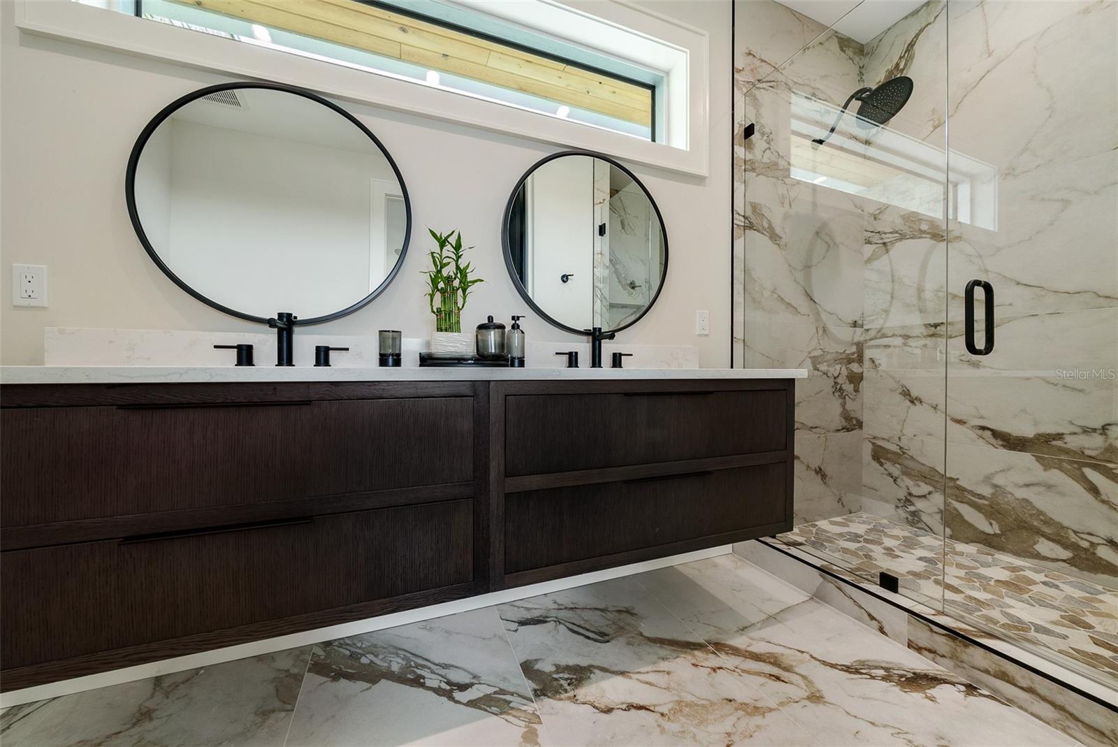 HOLMES BEACH 34TH UNIT REP - Residential