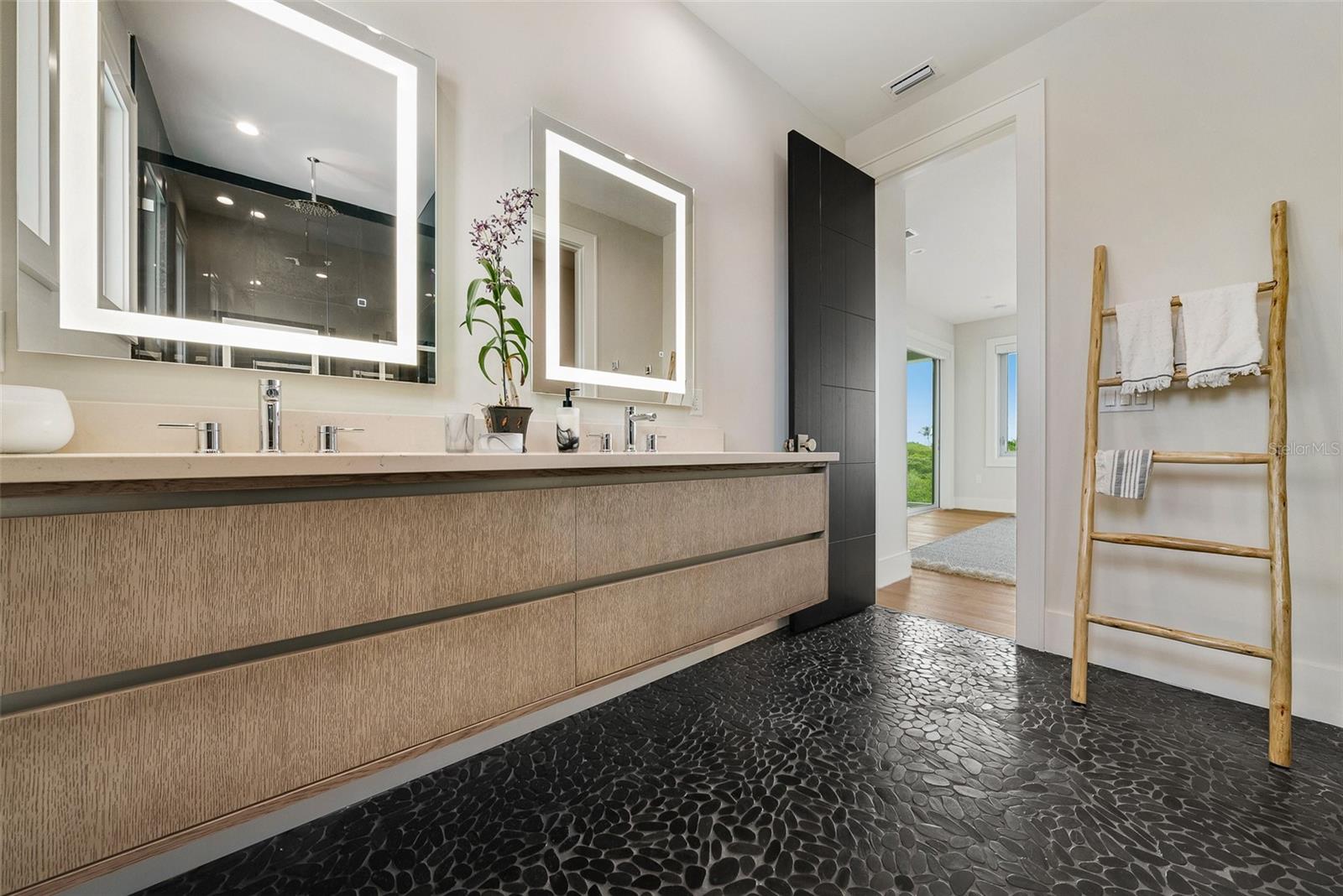 HOLMES BEACH 34TH UNIT REP - Residential