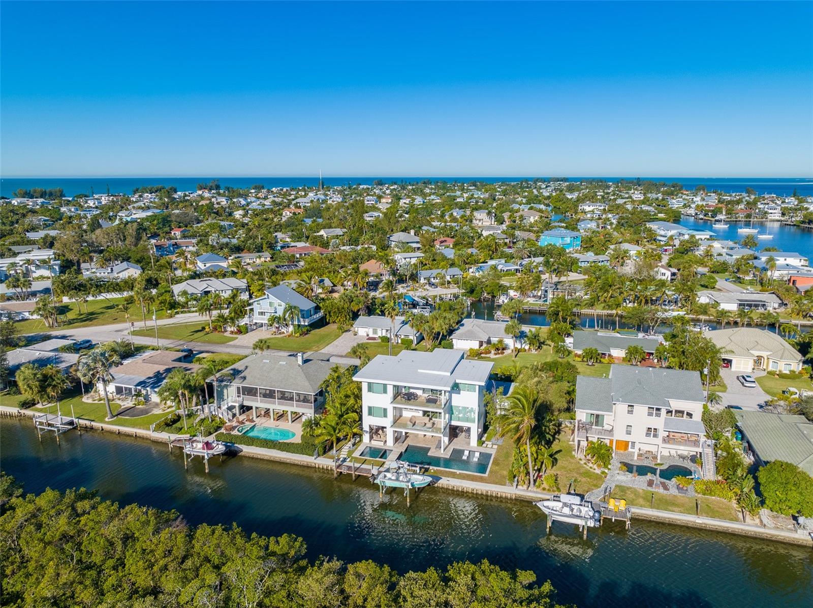 HOLMES BEACH 34TH UNIT REP - Residential