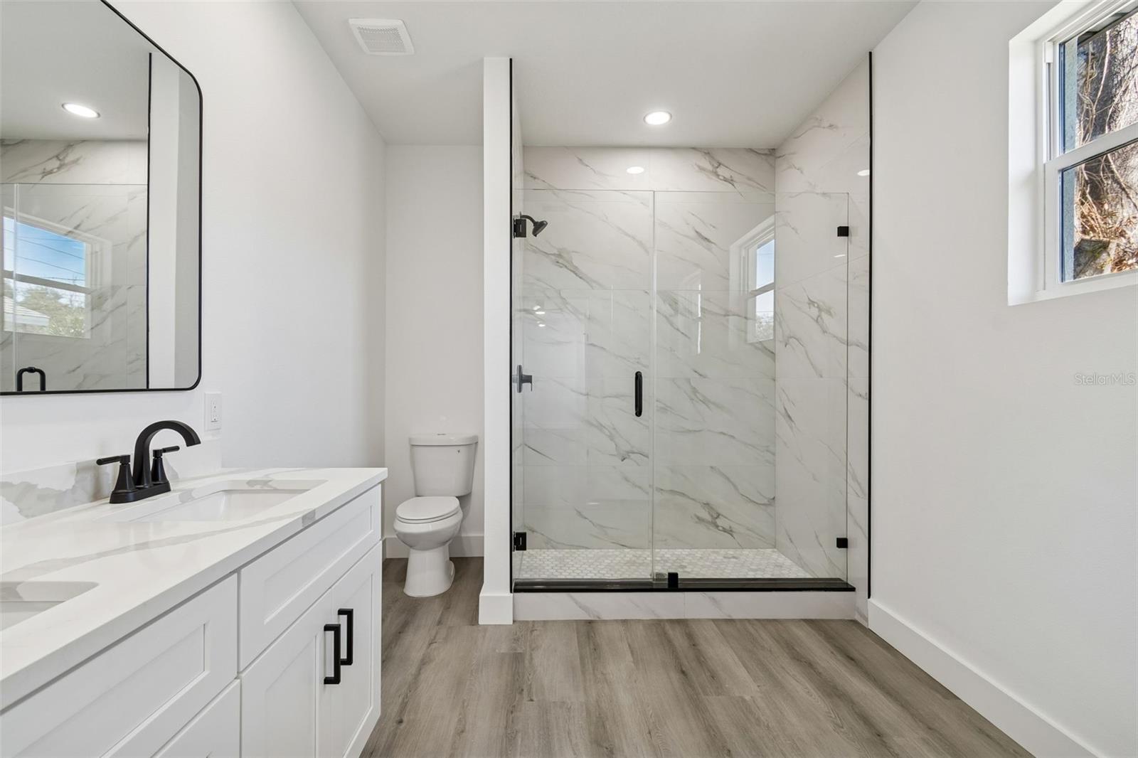 PARK LAWN - Residential