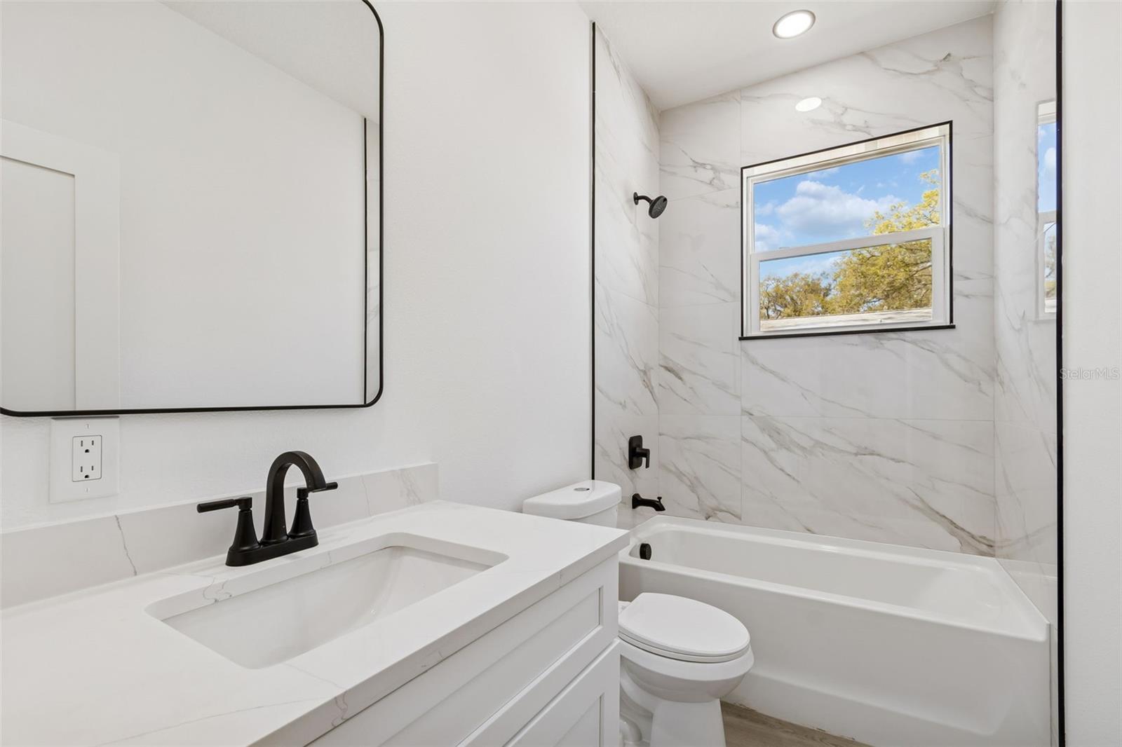 PARK LAWN - Residential