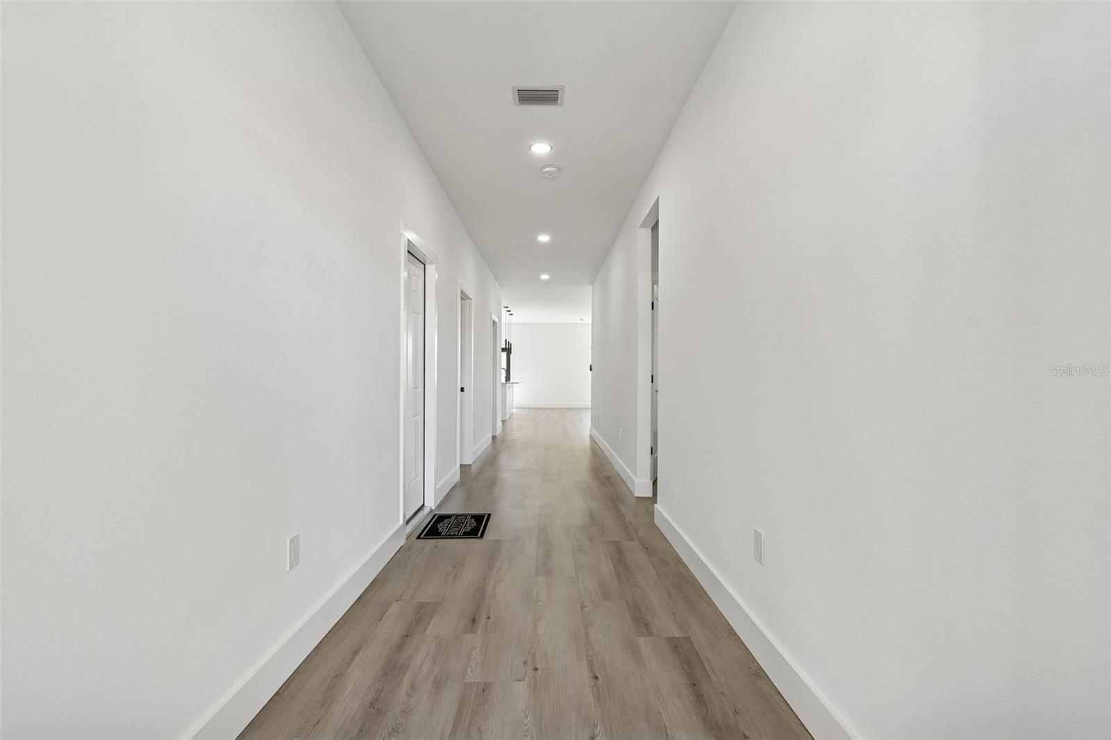 PARK LAWN - Residential