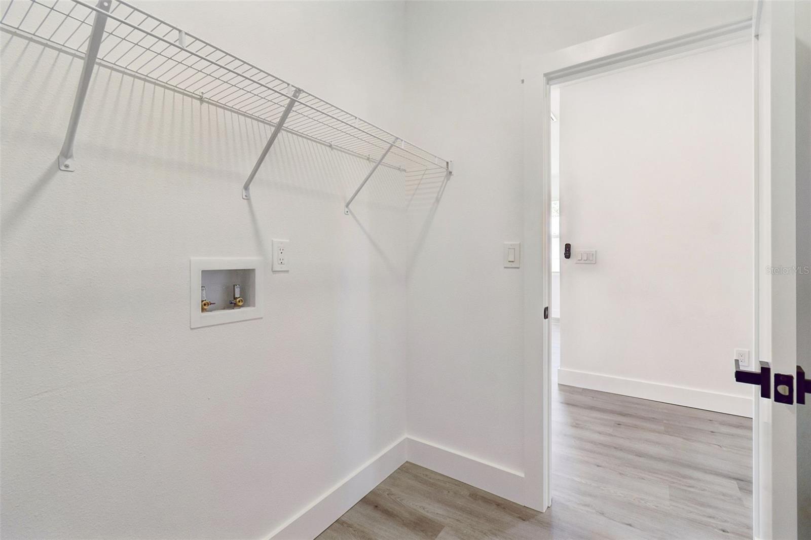 PARK LAWN - Residential