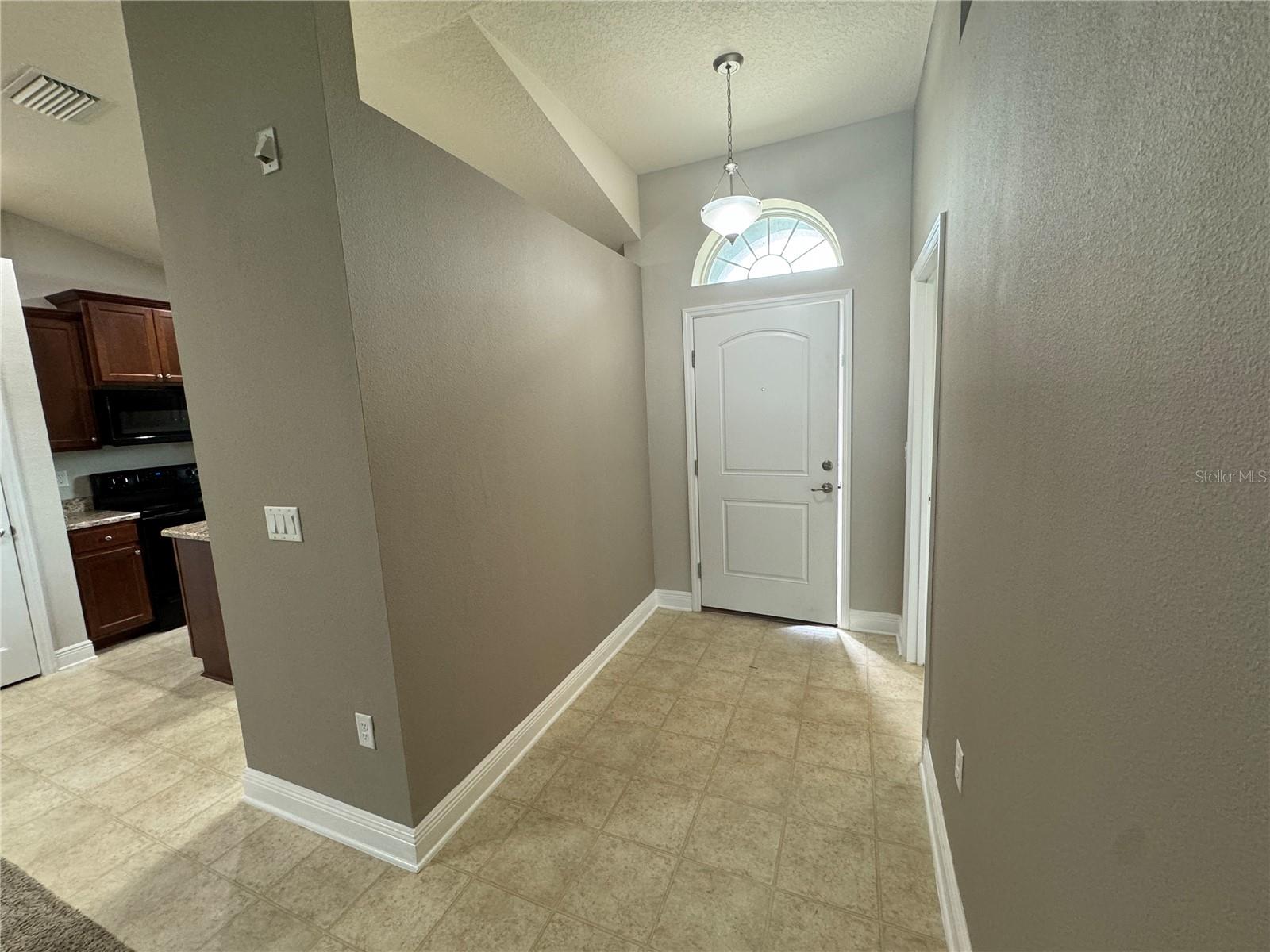 33813 EMERALD POND LOOP