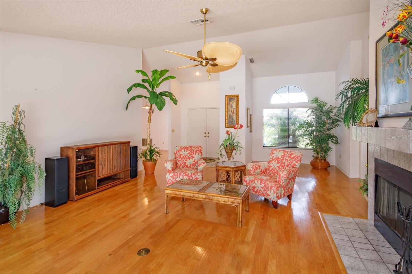 1134 SEAFARER LANE