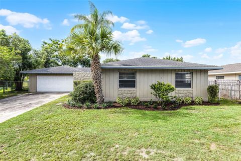 Photo of 103 Blue Heron Lane, Casselberry, FL 32707 (MLS # O6284553)
