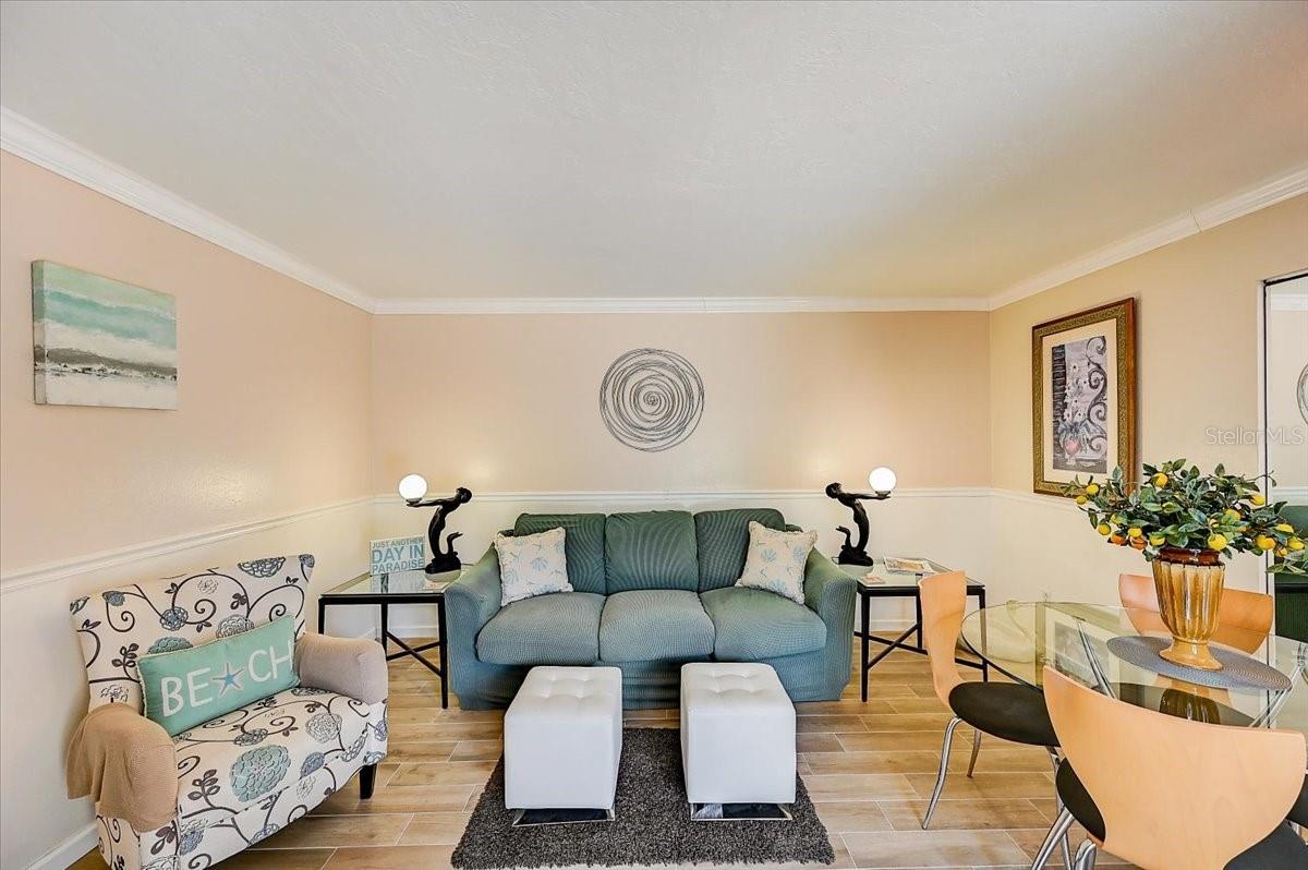 722 S BLVD OF THE PRESIDENTS 105