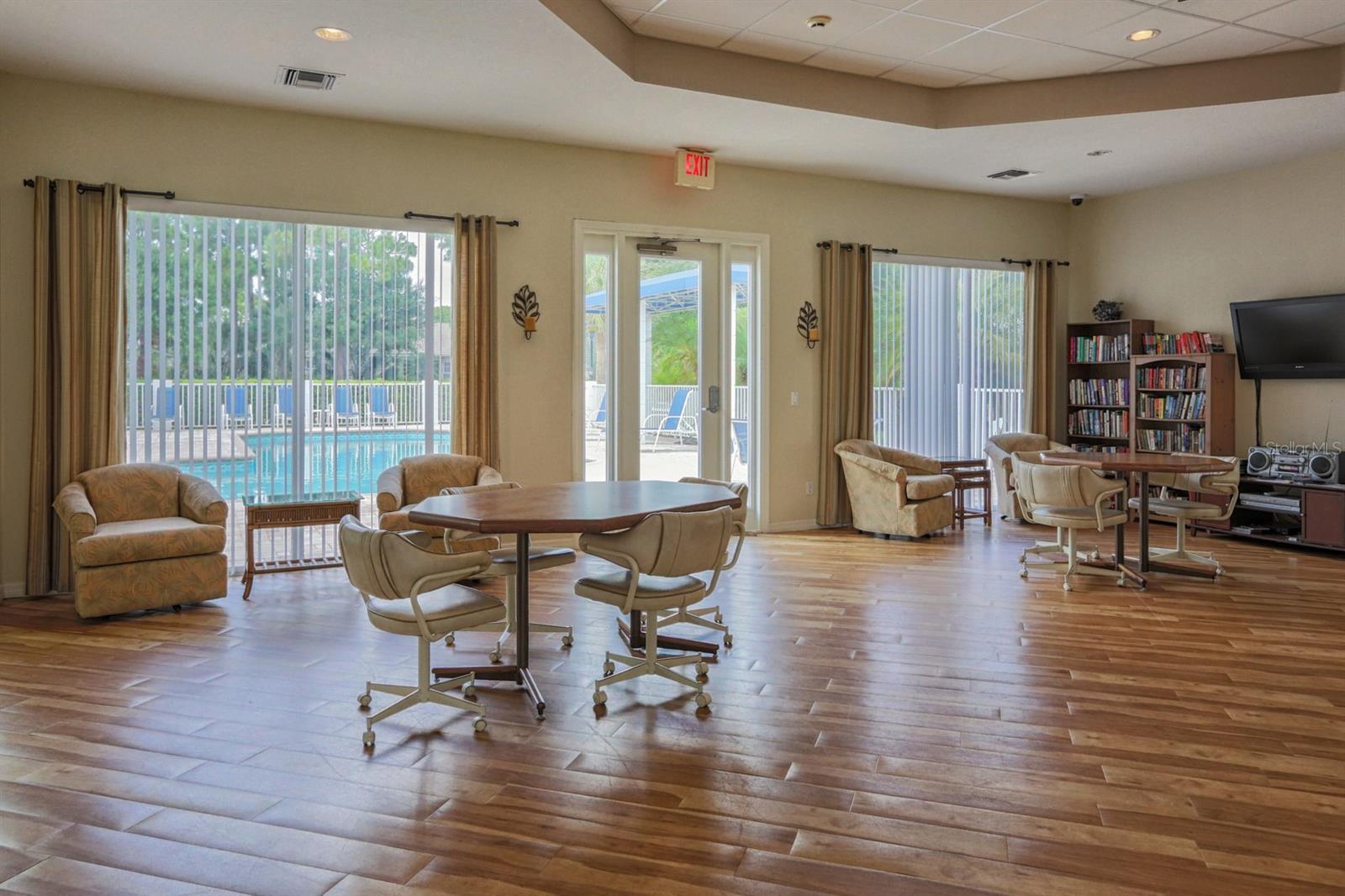 WEST LAKE GARDENS ST ANDREWS PARK - Residential Lease