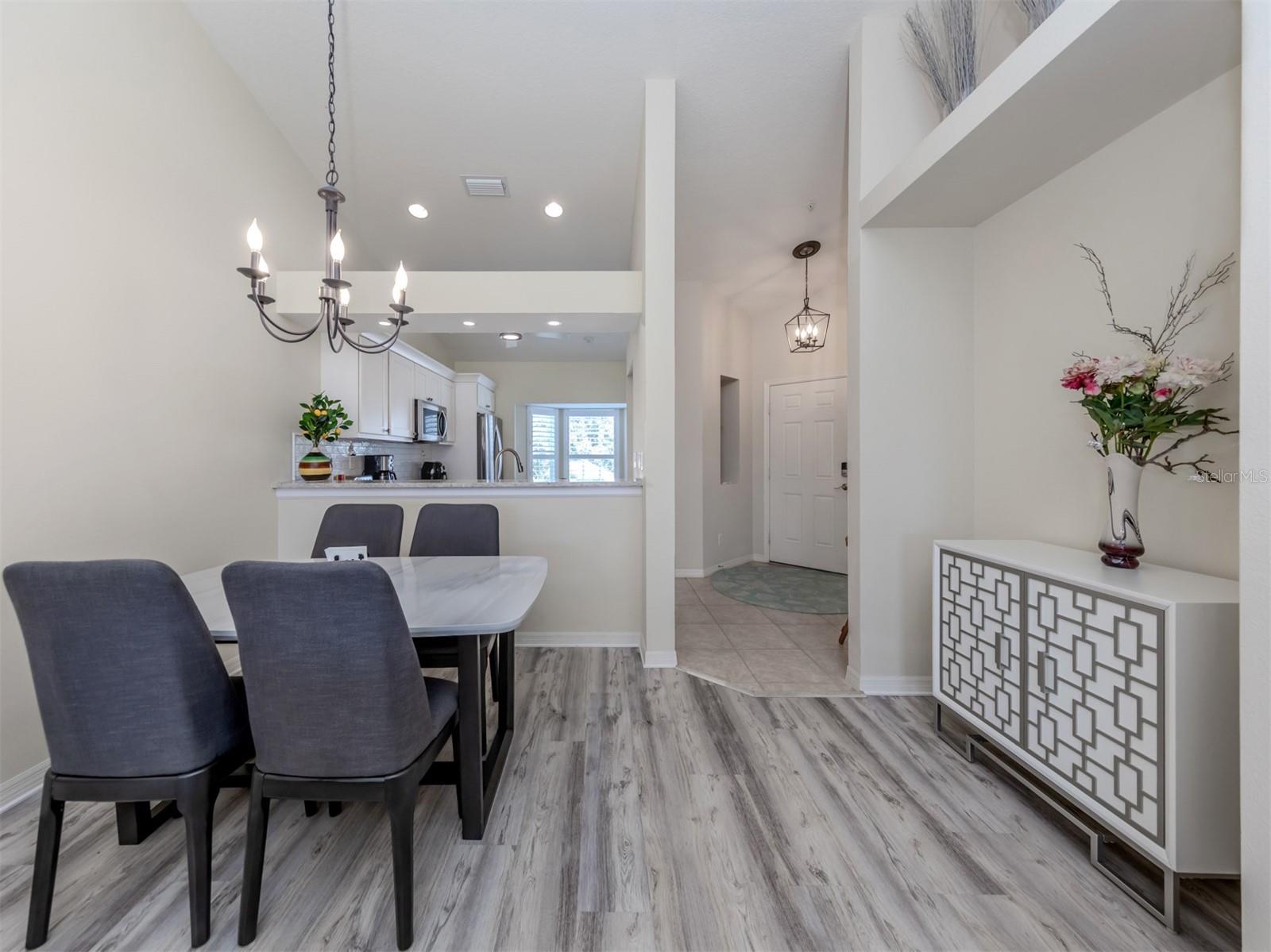 WEST LAKE GARDENS ST ANDREWS PARK - Residential Lease