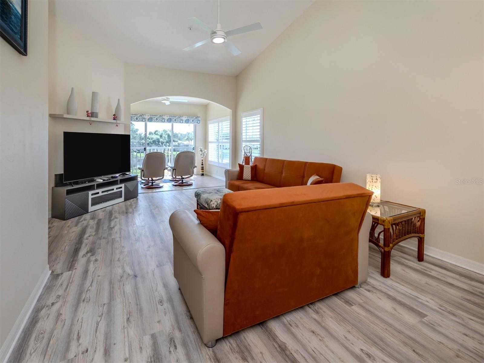 WEST LAKE GARDENS ST ANDREWS PARK - Residential Lease