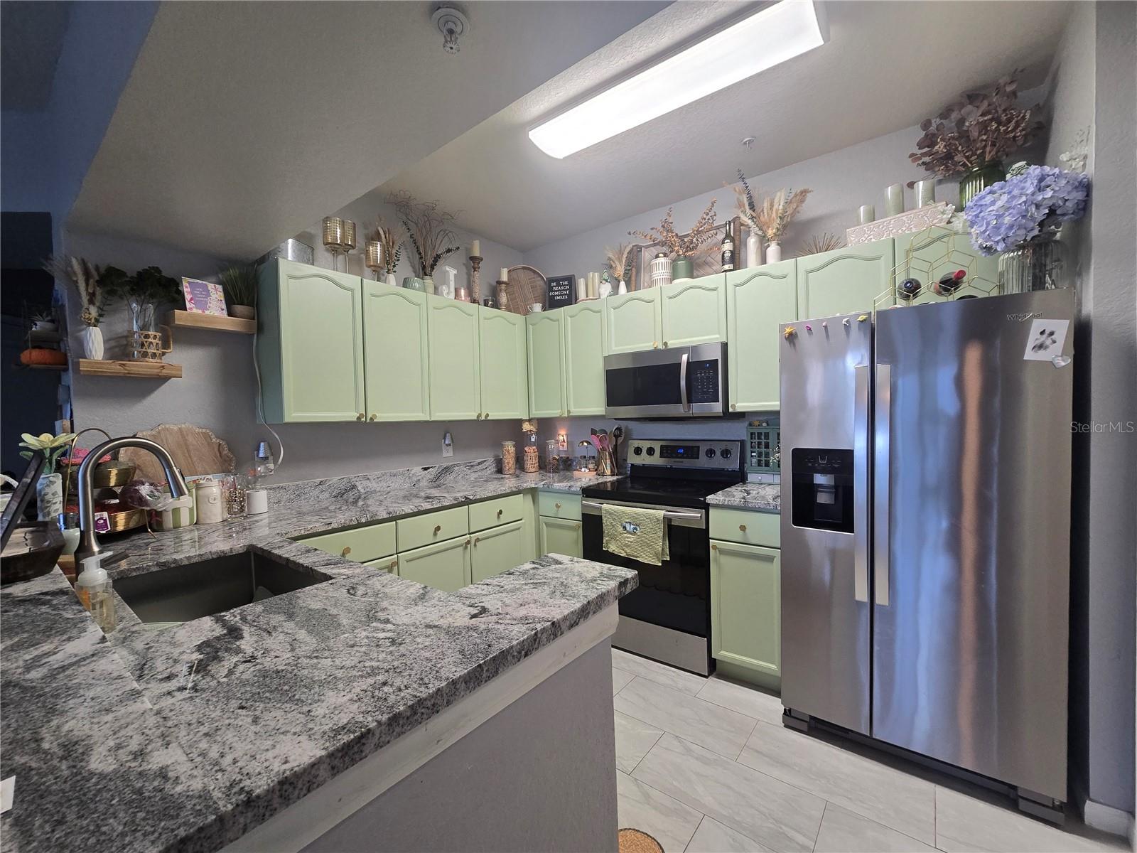 5125 PALM SPRINGS BOULEVARD 1202