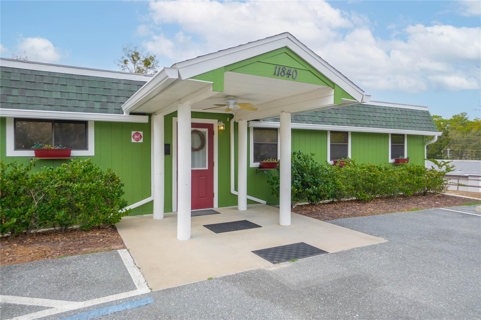 ANGUS HILLS - Commercial Sale