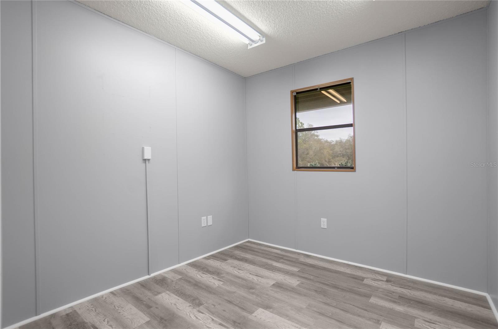 ANGUS HILLS - Commercial Sale