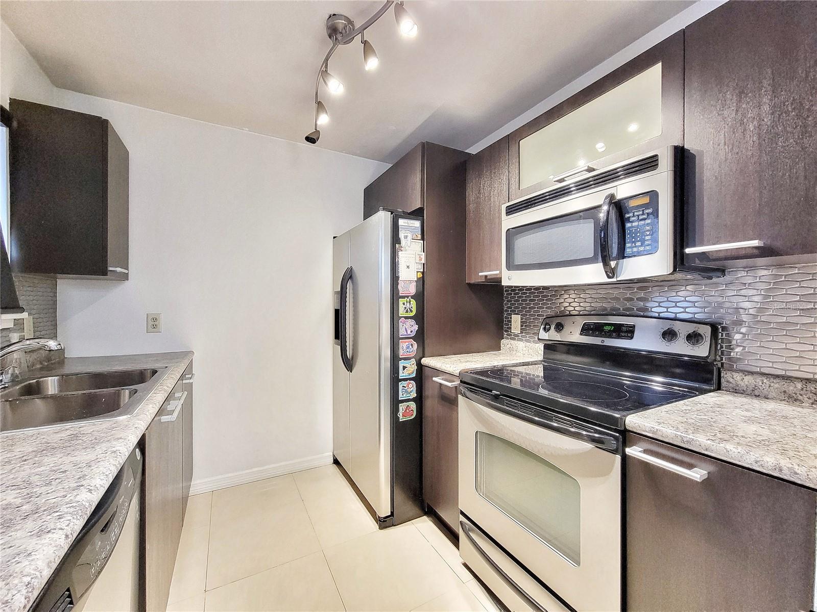 CAMPUS EDGE CONDO - Residential