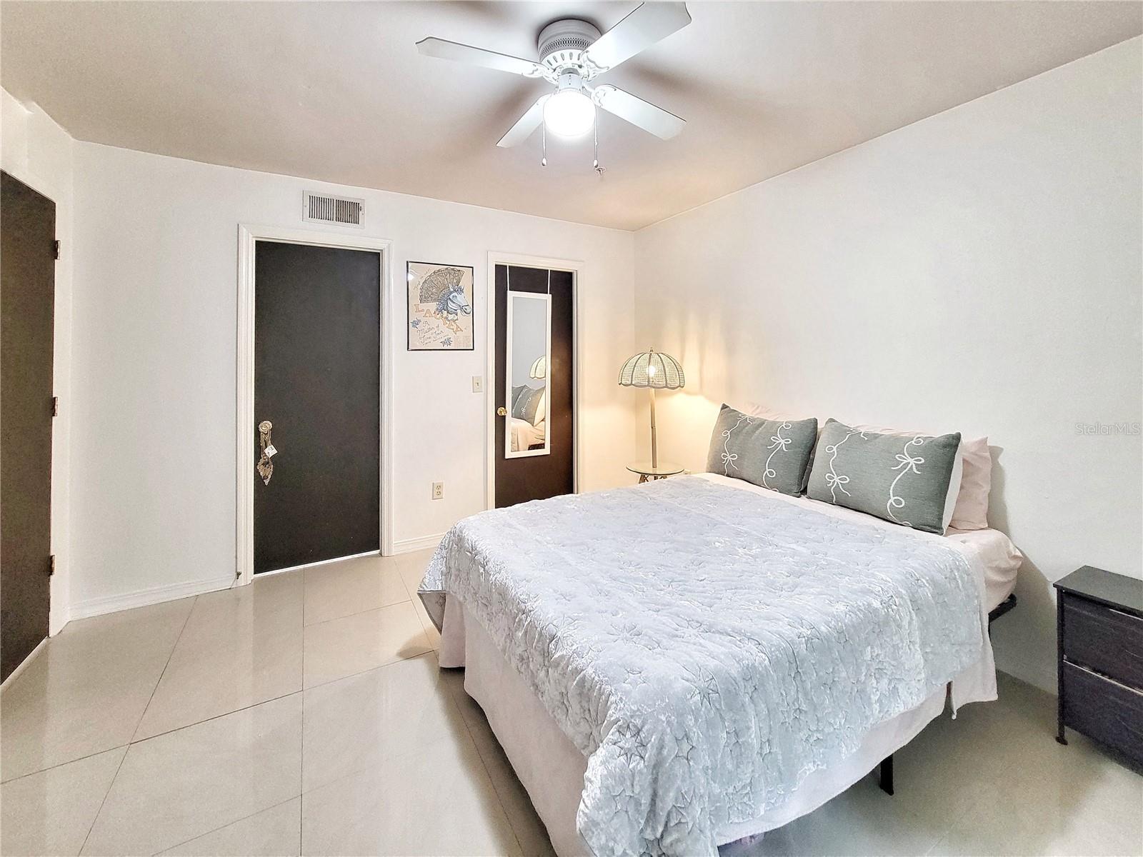 CAMPUS EDGE CONDO - Residential